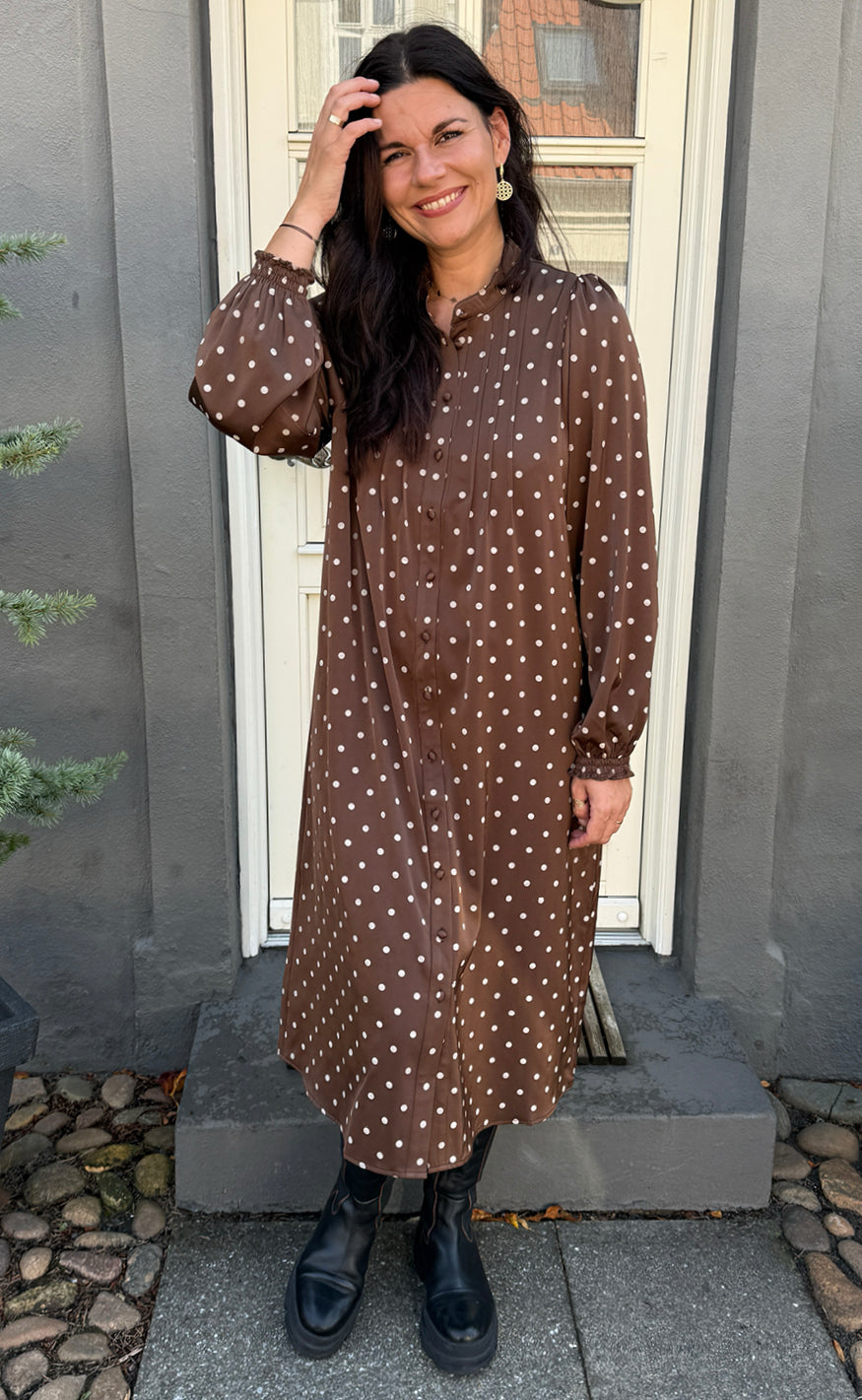 Say INA Copenhagen Kjole - Liara - Dark Brown W. White Dots