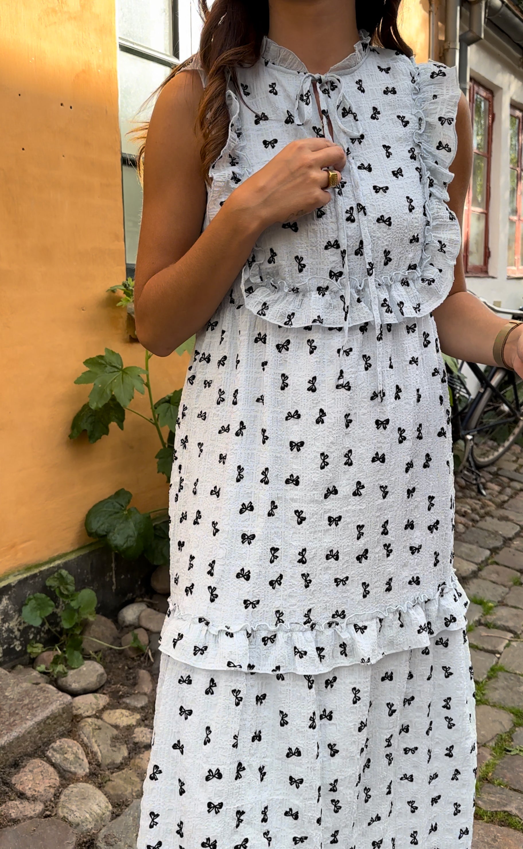 Say INA Copenhagen Kjole - Lilja Bow Dress - Light Blue W. Black Bows