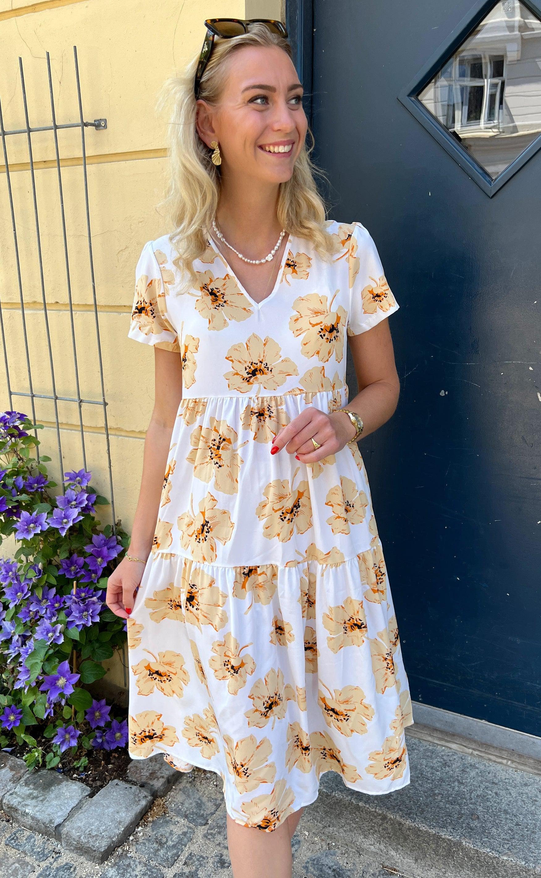 Say INA Copenhagen Kjole - Lily - Sun Flower