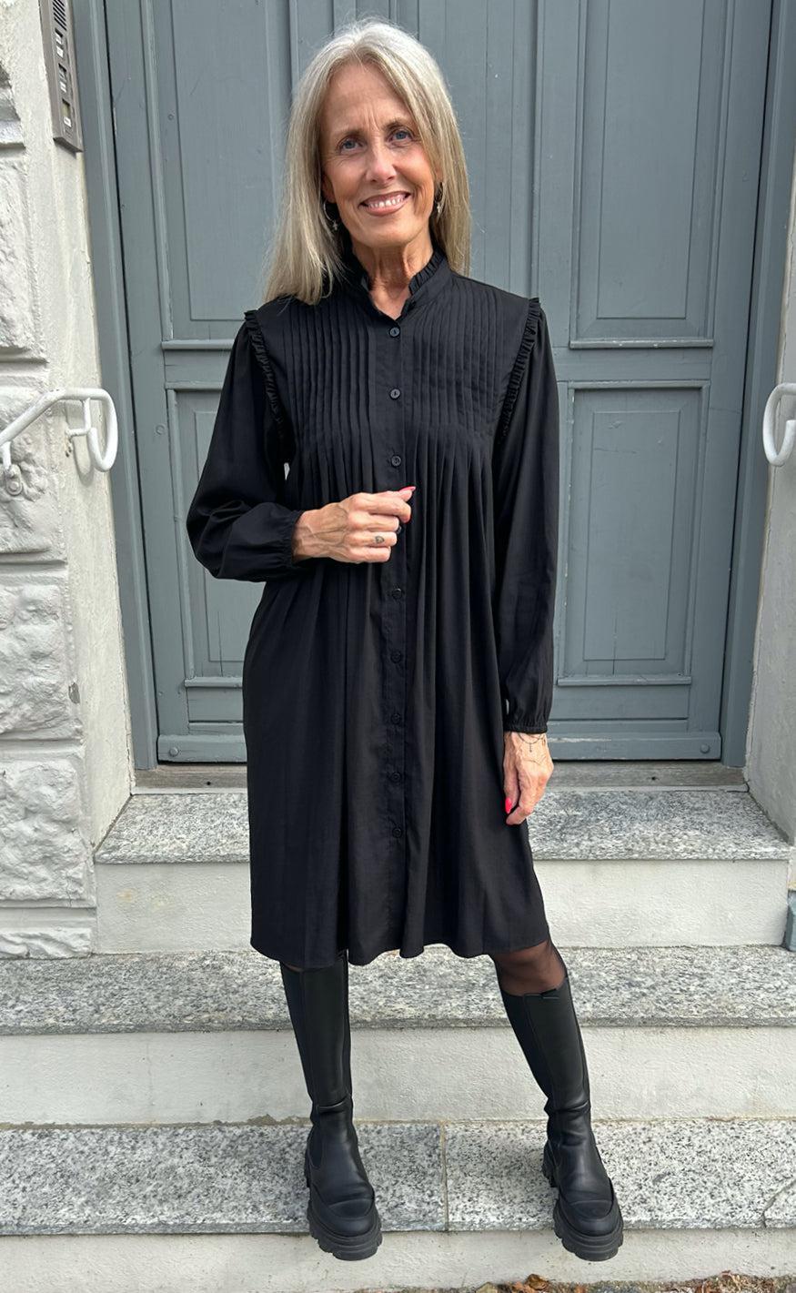 Say INA Copenhagen Kjole - Loui - Black