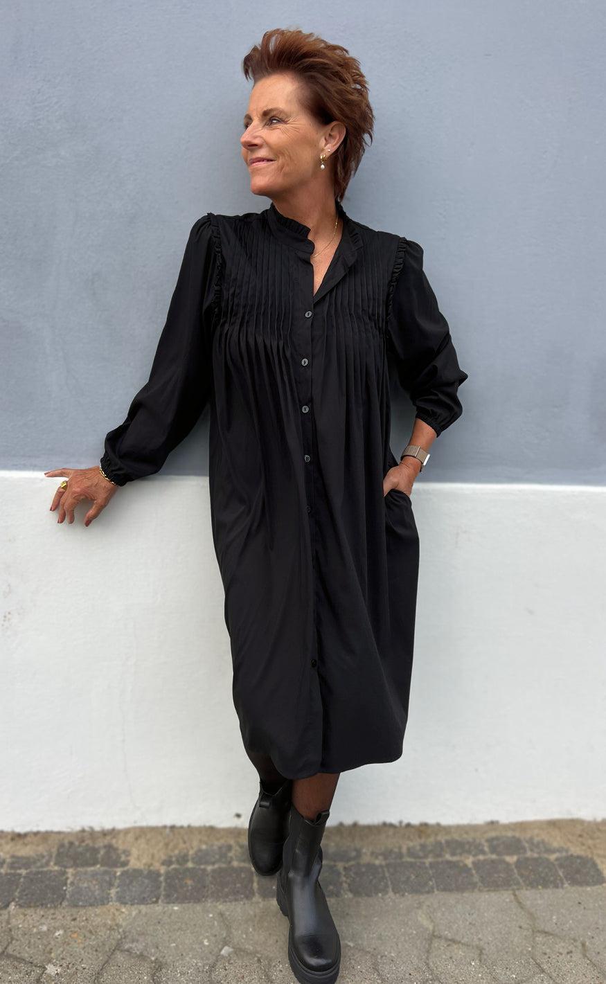 Say INA Copenhagen Kjole - Loui - Black