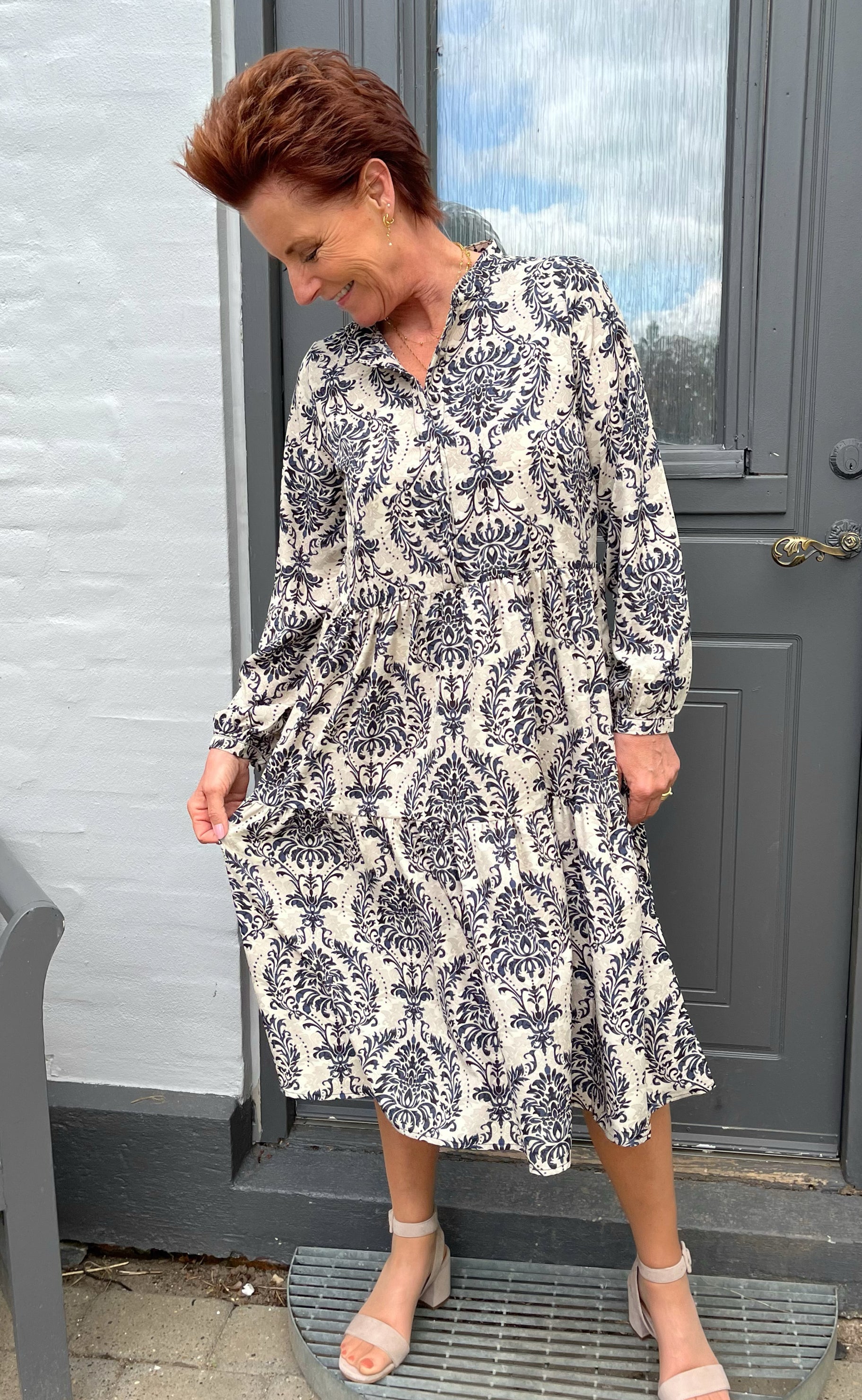 Say INA Copenhagen Kjole - Maiken - Creme / Blue Paisley