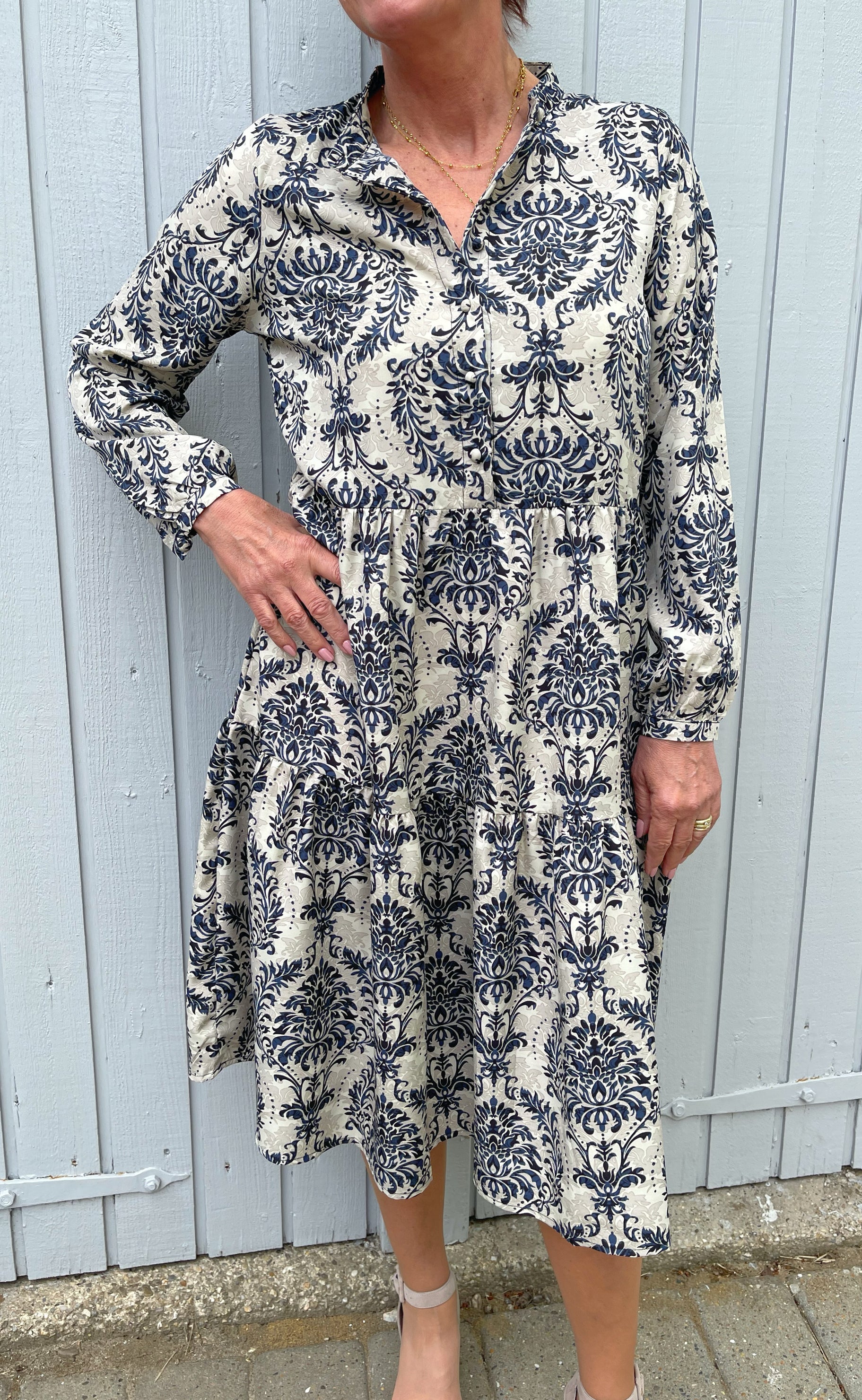 Say INA Copenhagen Kjole - Maiken - Creme / Blue Paisley