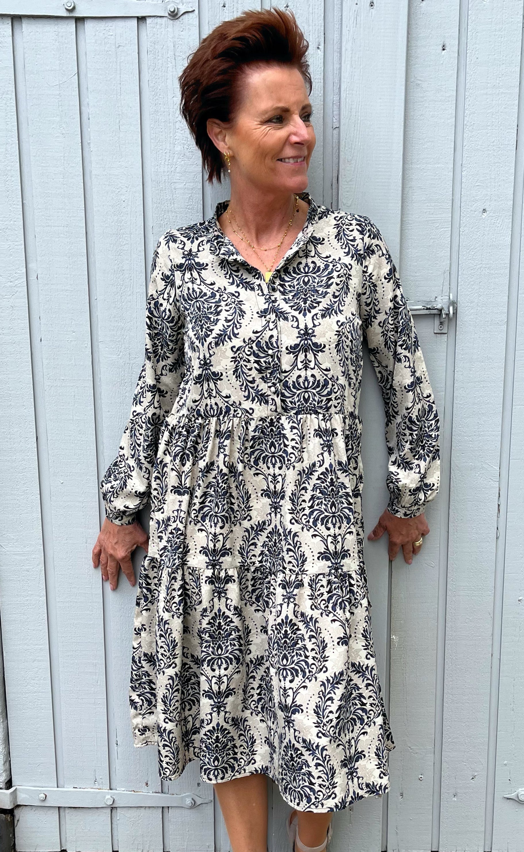 Say INA Copenhagen Kjole - Maiken - Creme / Blue Paisley