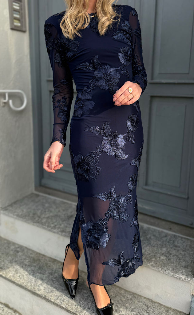 Say INA Copenhagen Kjole - Maria LS - Navy Blue 3D Flowers