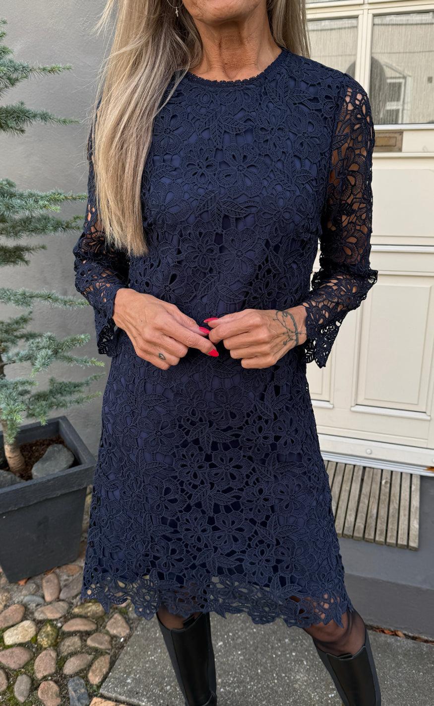 Say INA Copenhagen Kjole - Mira - Navy Blue