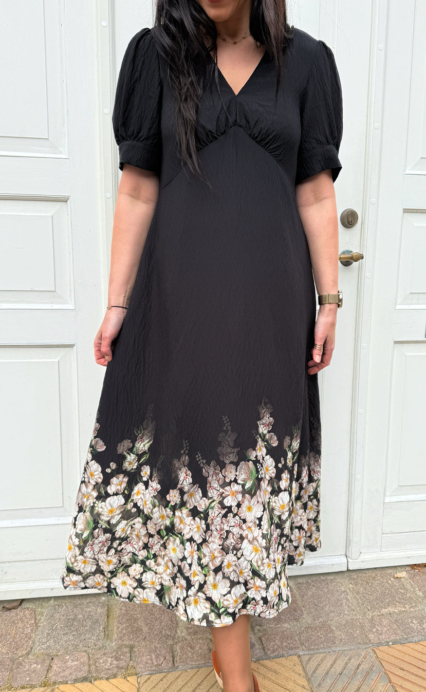 Say INA Copenhagen Kjole - Mirabelle - Black W. Flowers