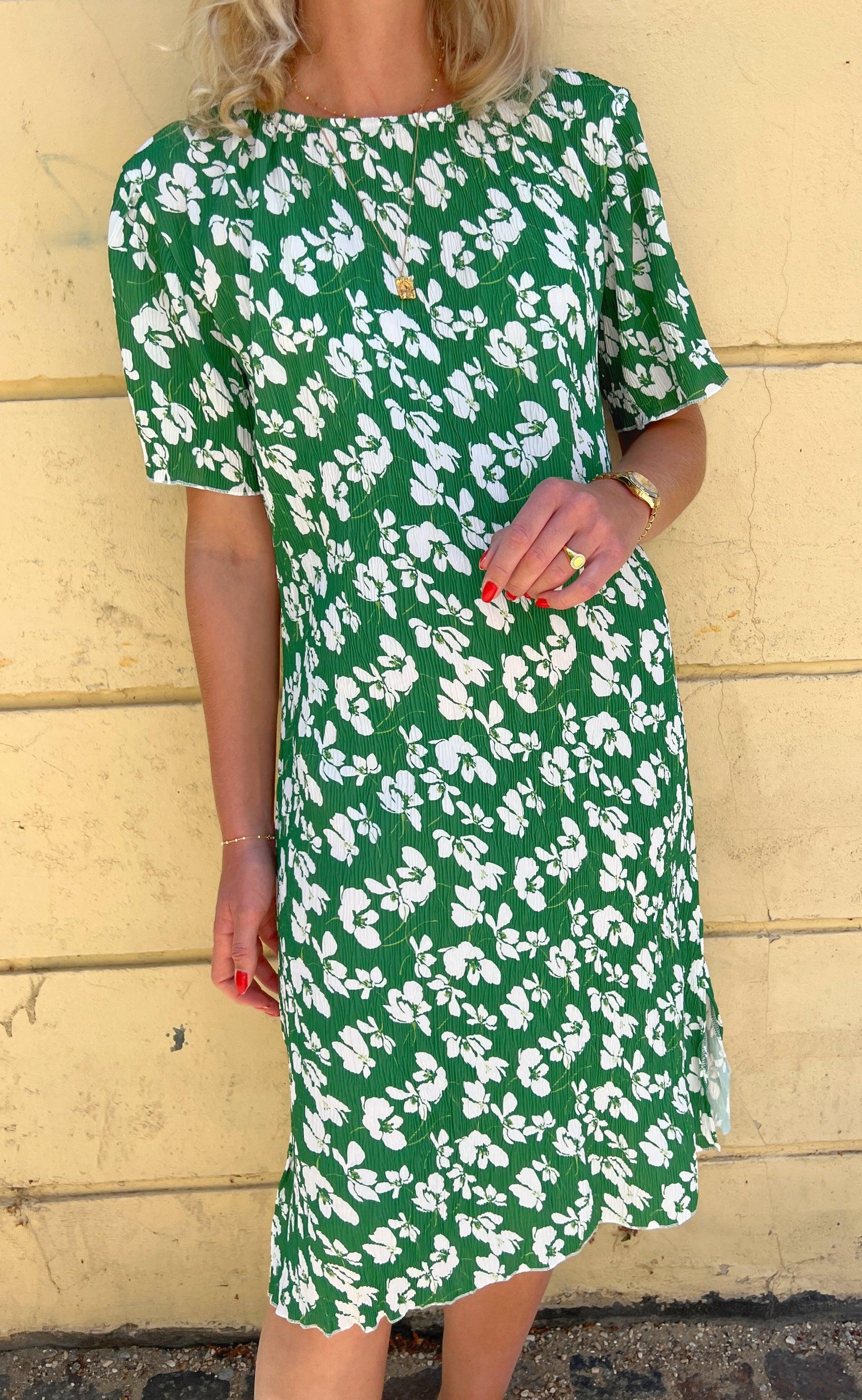 Say INA Copenhagen Kjole - Nancy Plisse - Green Flower