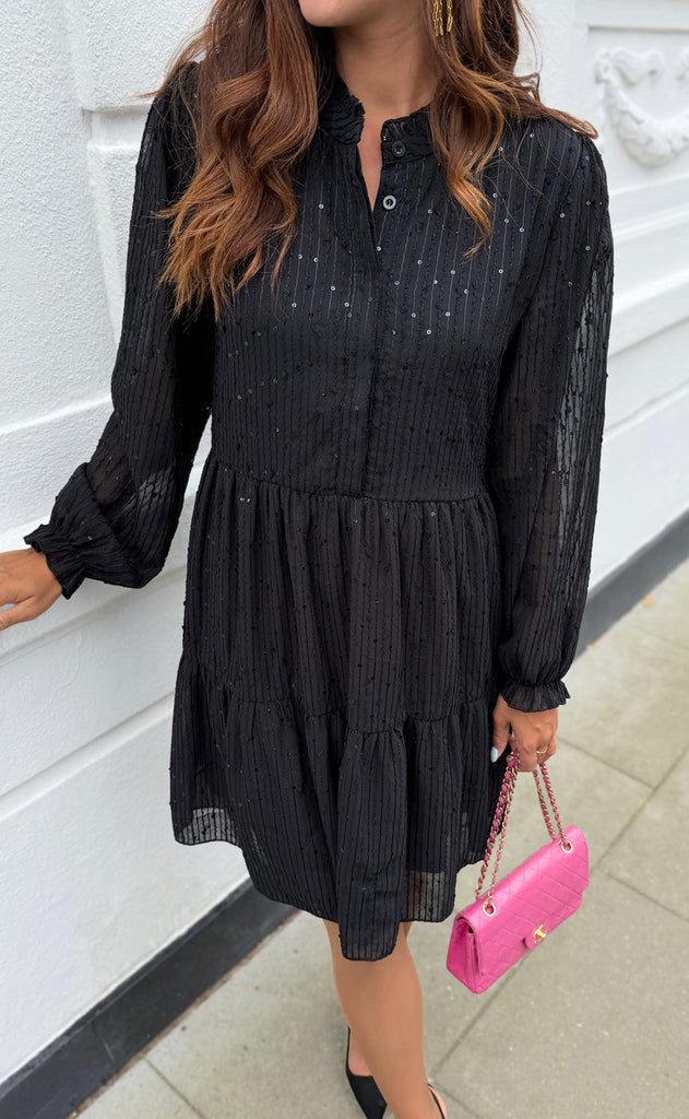 Say INA Copenhagen Kjole - Neia - Black Sequin