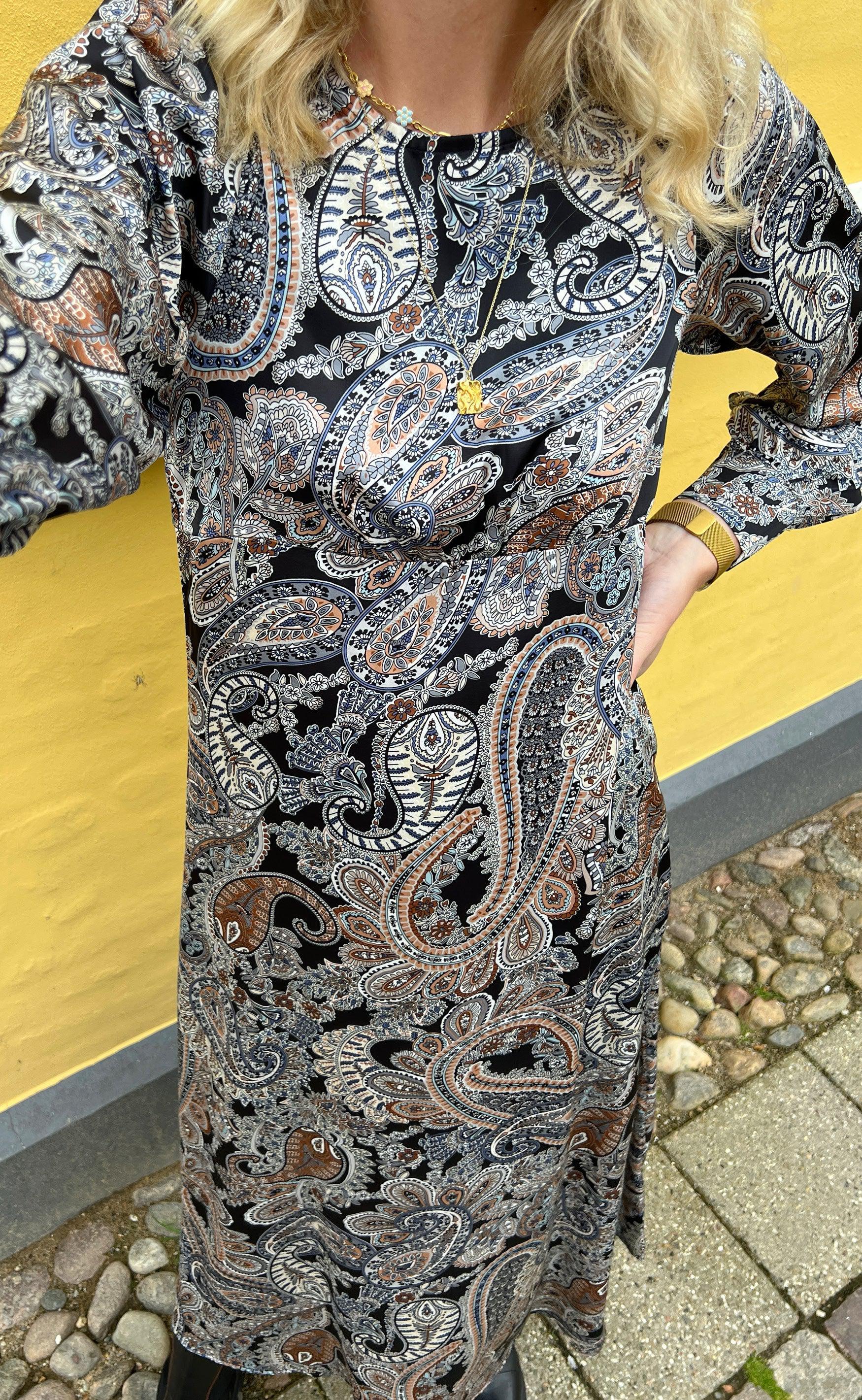 Say INA Copenhagen Kjole - Nova - Paisley Night