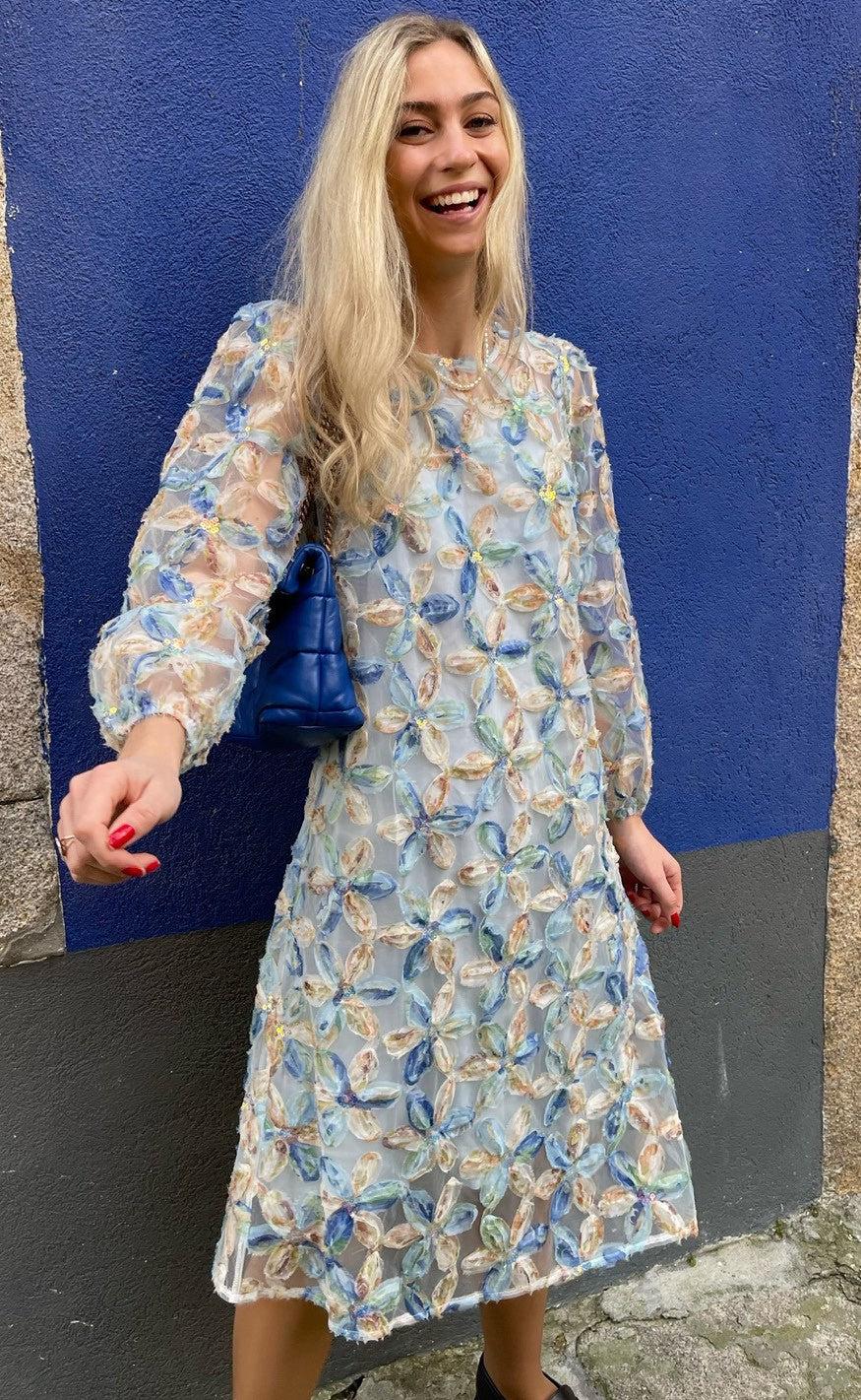Say INA Copenhagen Kjole - Pama - Blue Sequin Flower