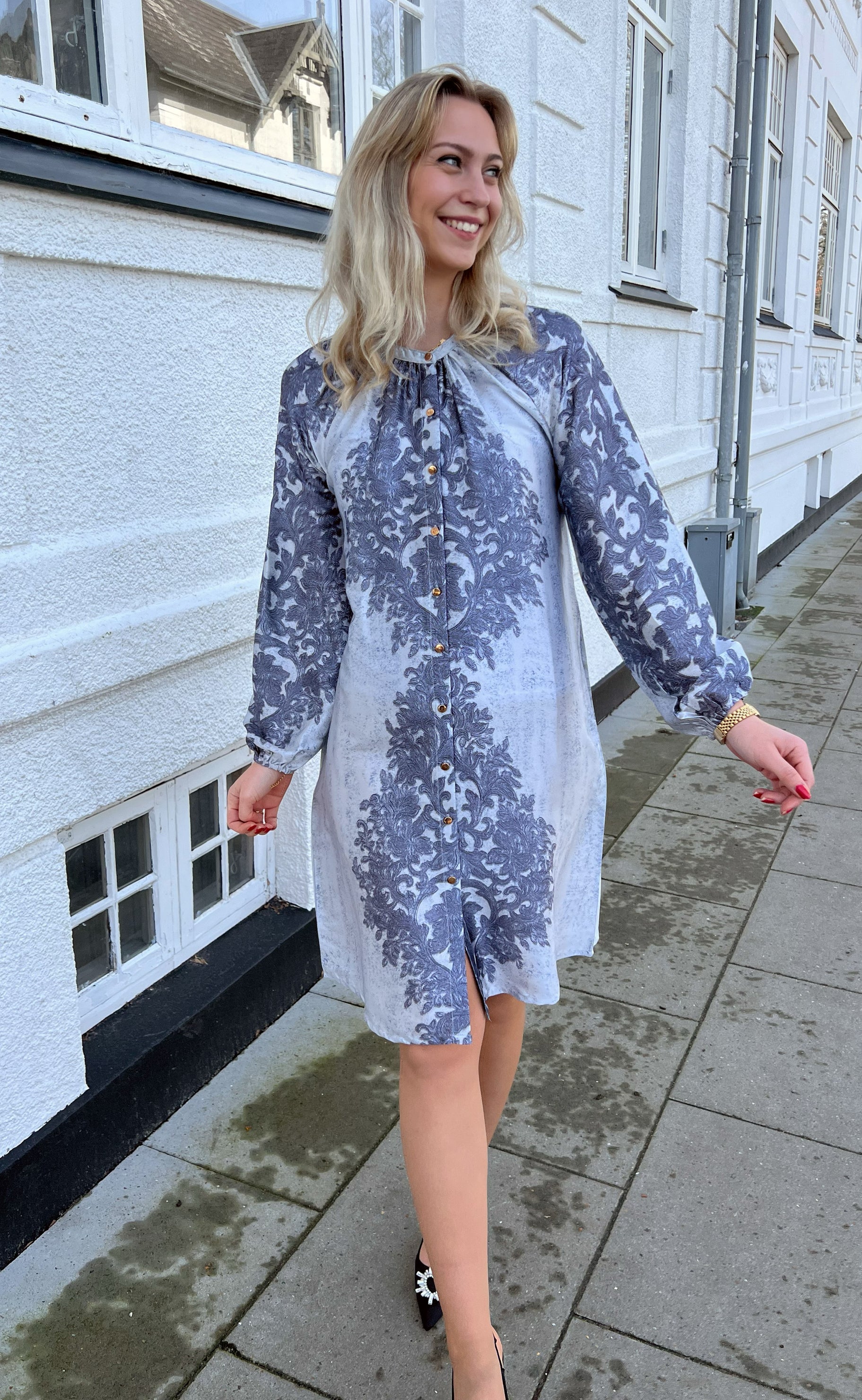 Say INA Copenhagen Kjole - Rita - Grey Paisley