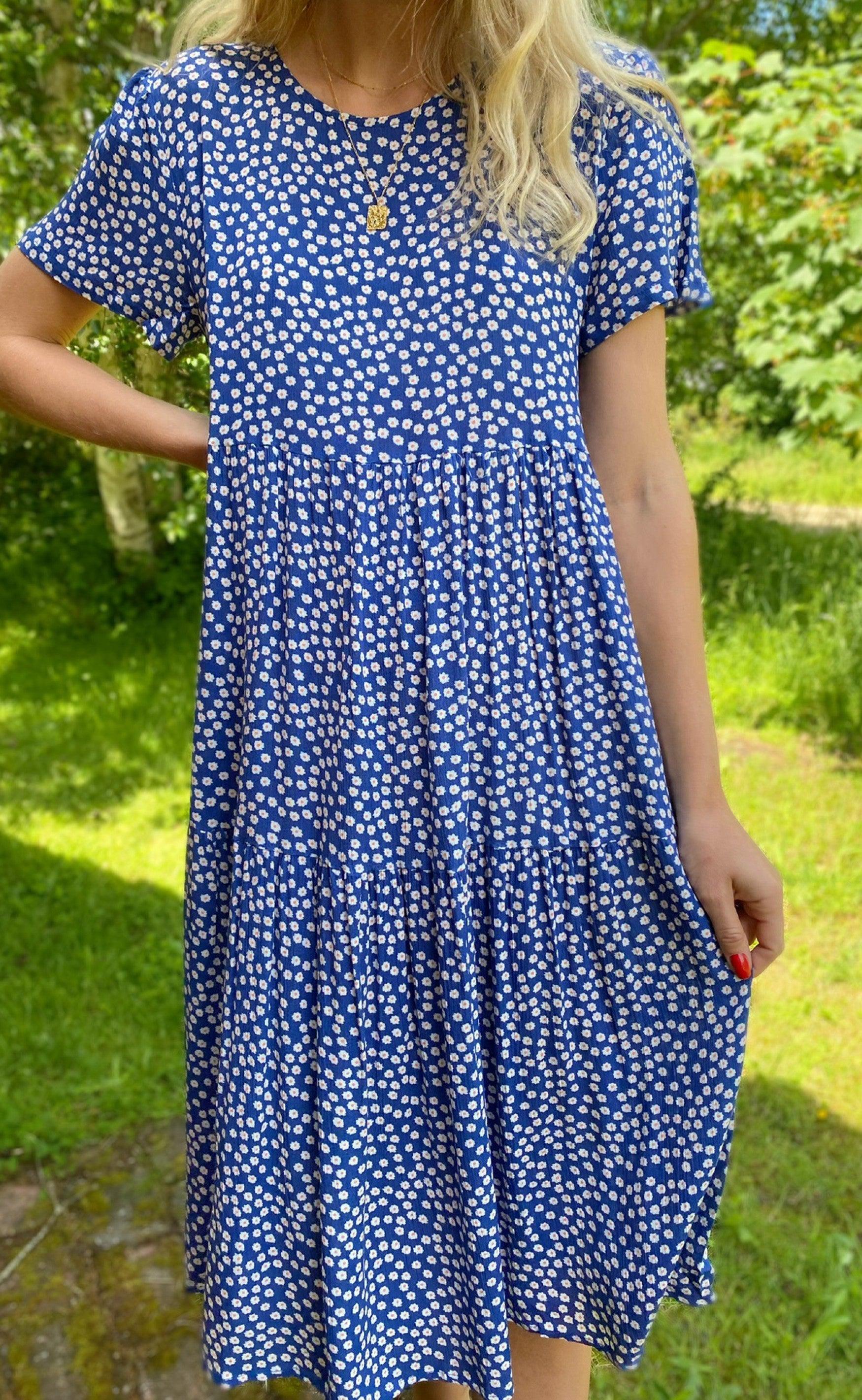 Say INA Copenhagen Kjole - Selma - Blue Flower