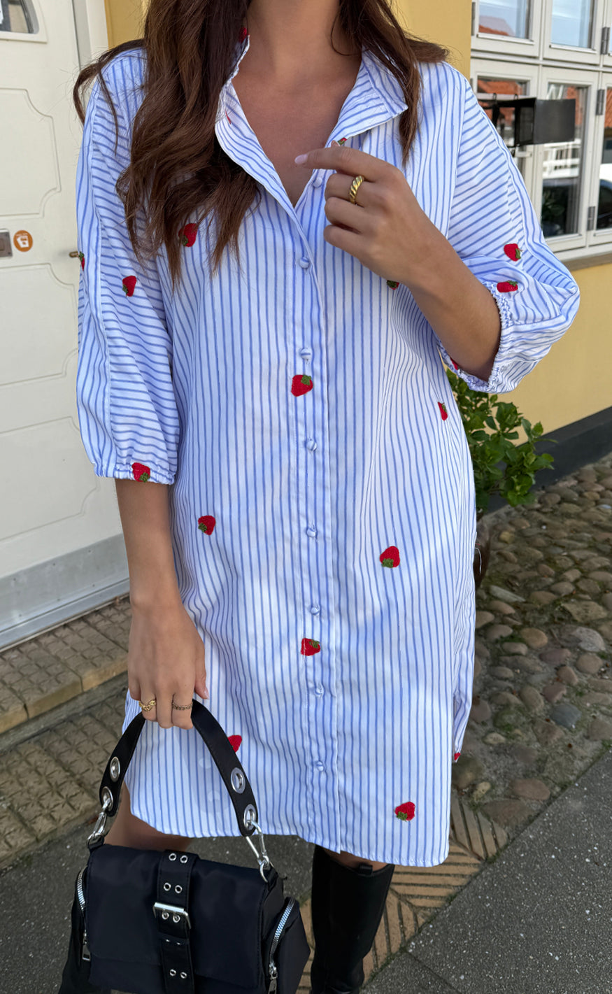 Say INA Copenhagen Kjole - Selma - Blue Striped W. Strawberries