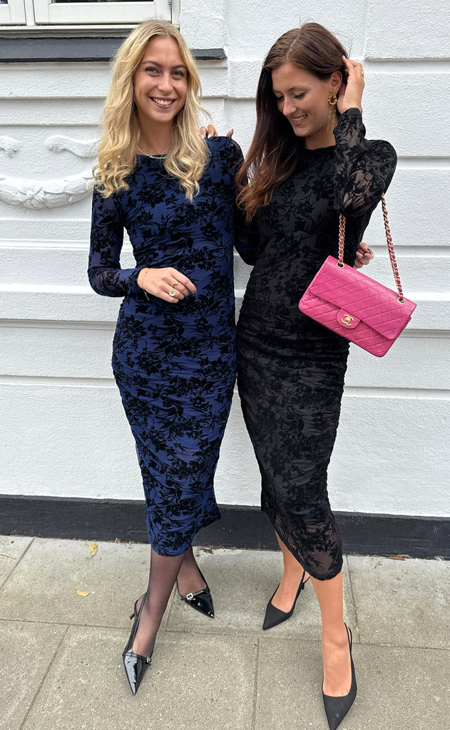 Say INA Copenhagen Kjole - Sophia LS - Black Flower