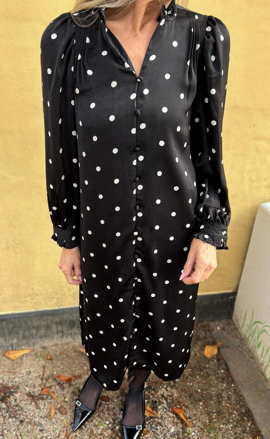 Say INA Copenhagen Kjole - Tiki - Black W. White Dots
