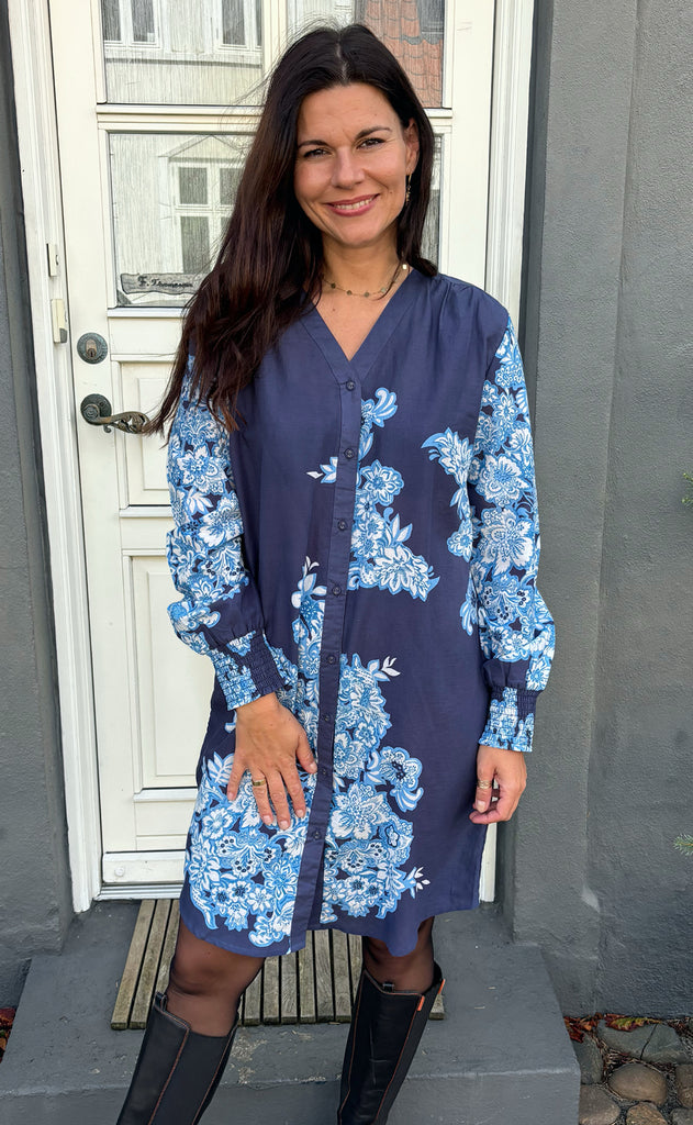 Say INA Copenhagen Kjole - Vicky - Blue Flowers