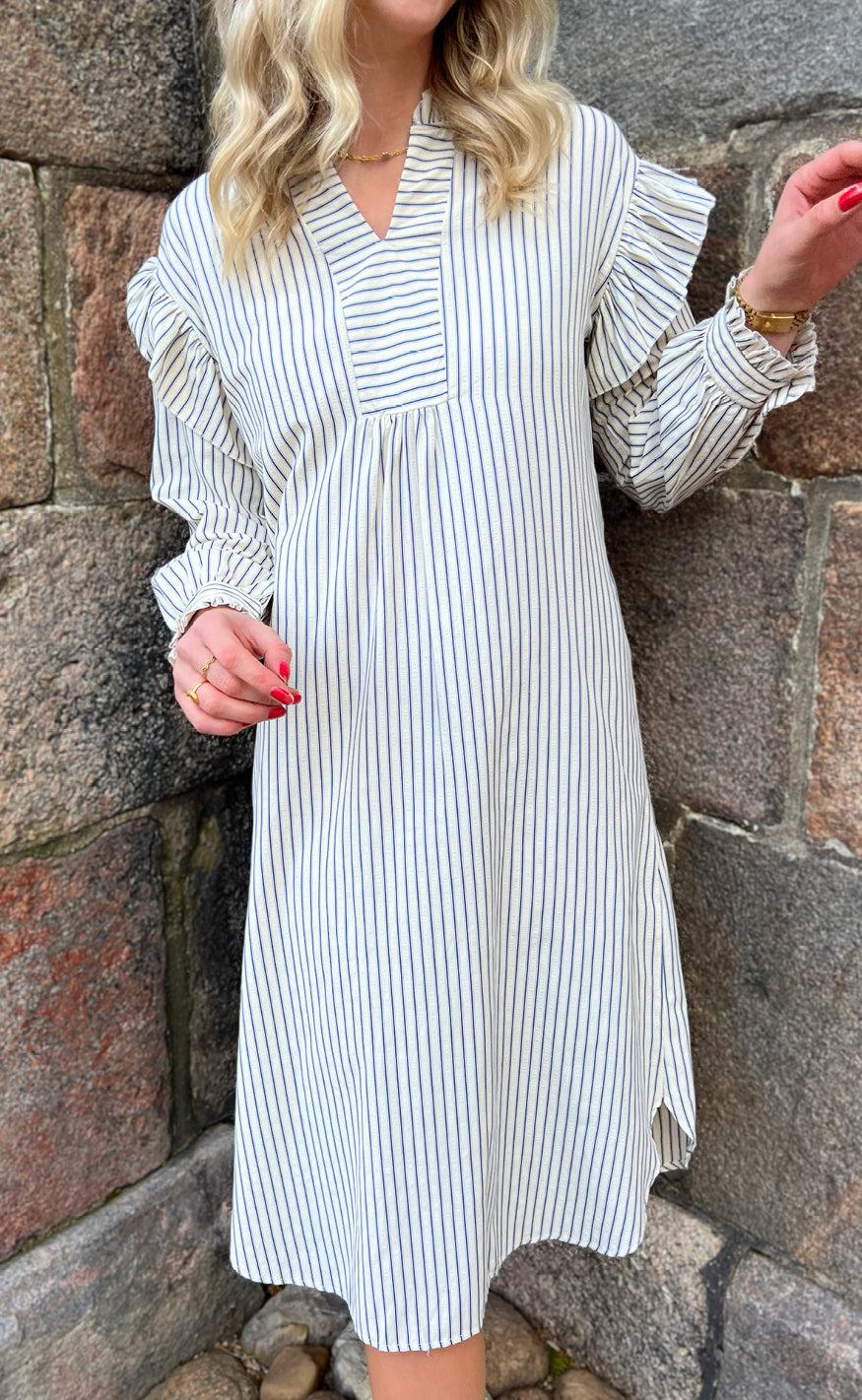 Say INA Copenhagen Kjole - Wilja - White/Blue Stripes