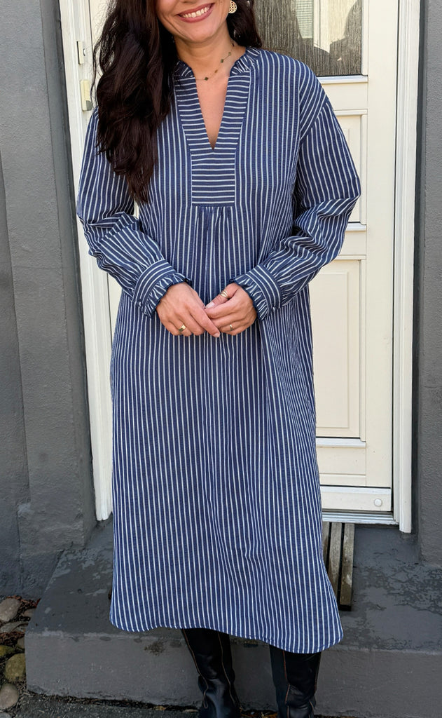 Say INA Copenhagen Kjole - Winnie LS - Navy Blue W. White Stripes