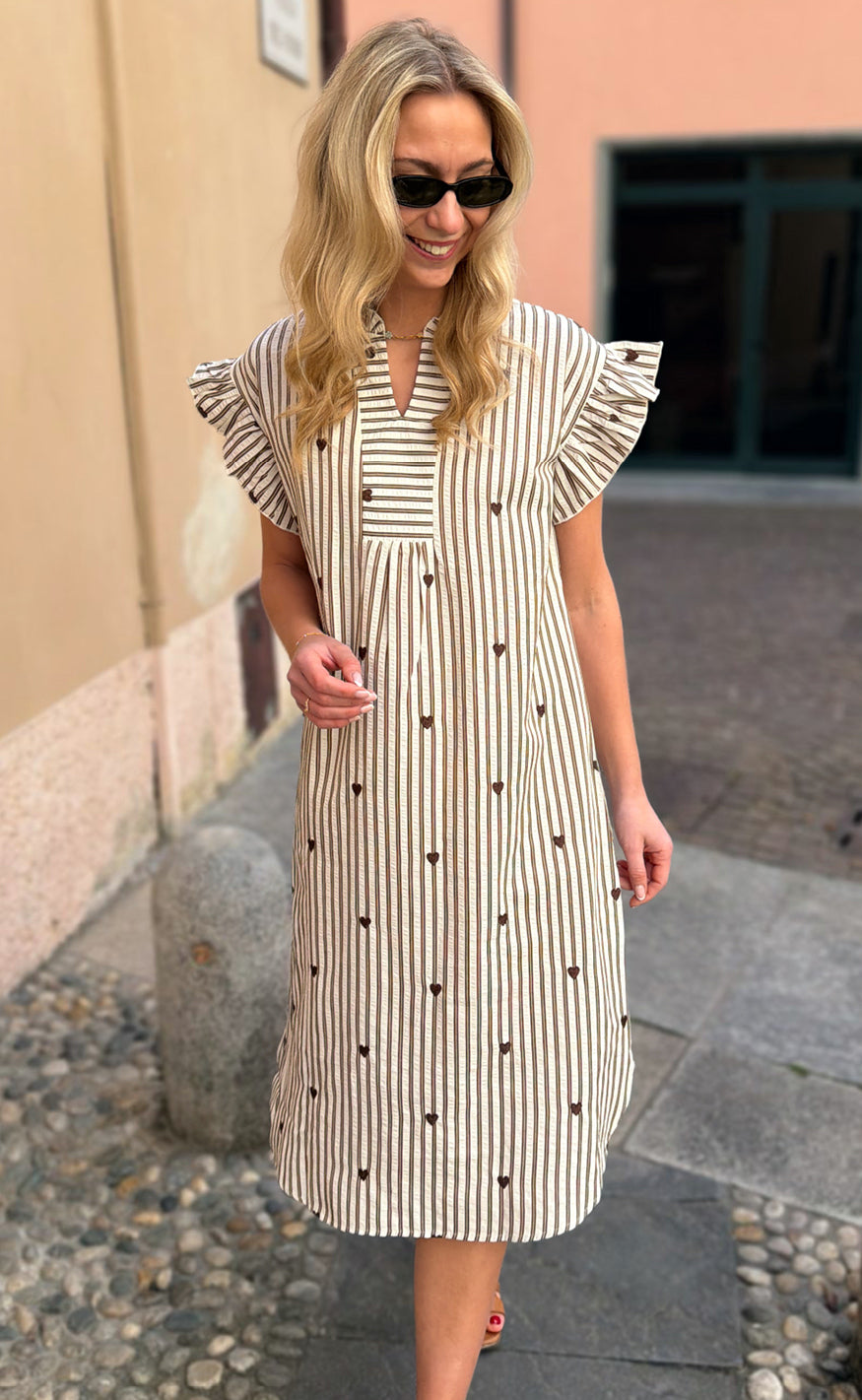 Say INA Copenhagen Kjole - Winnie - White / Brown Striped W. Brown Hearts