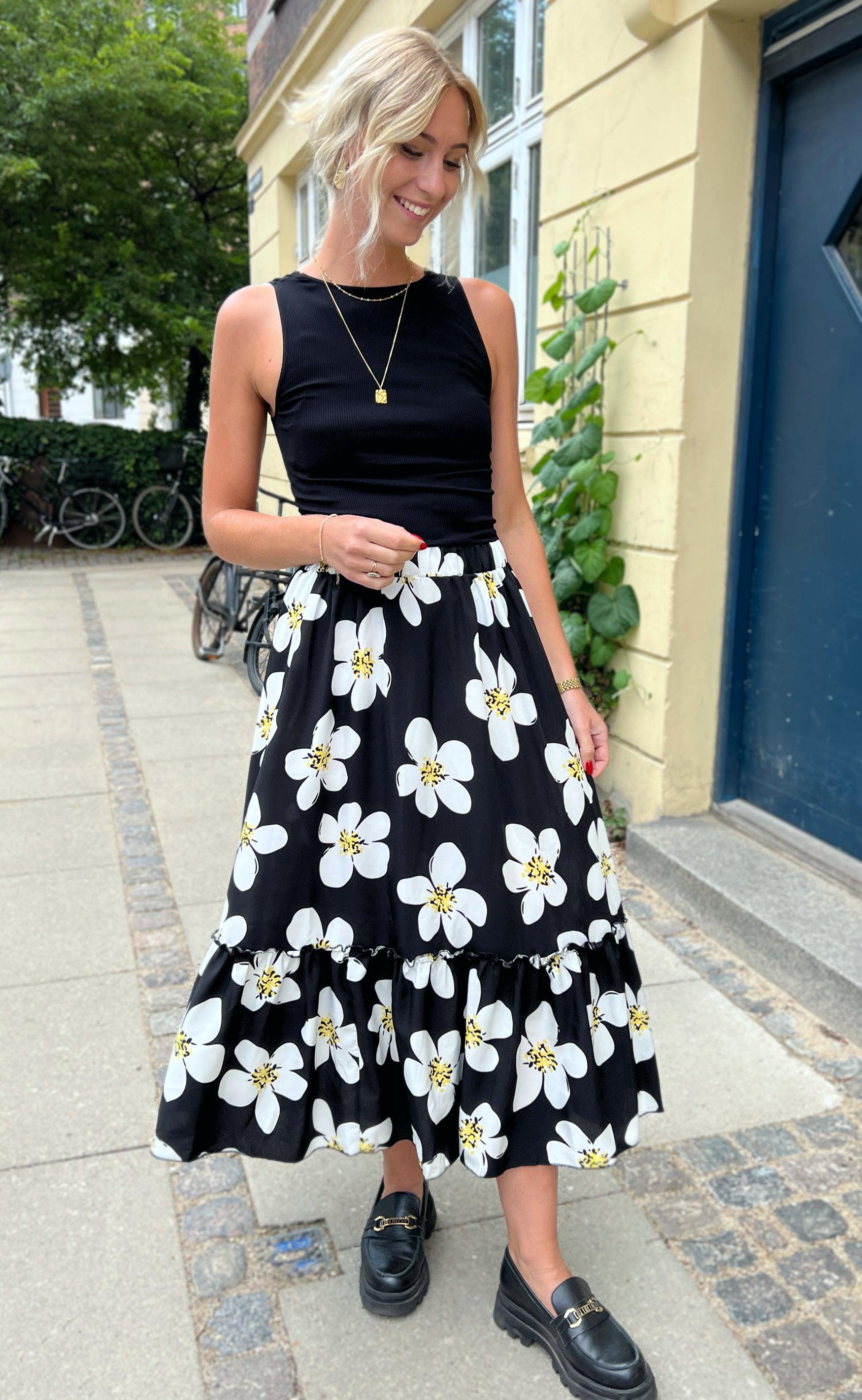 Say INA Copenhagen Nederdel - Hanna - Black/White Flower