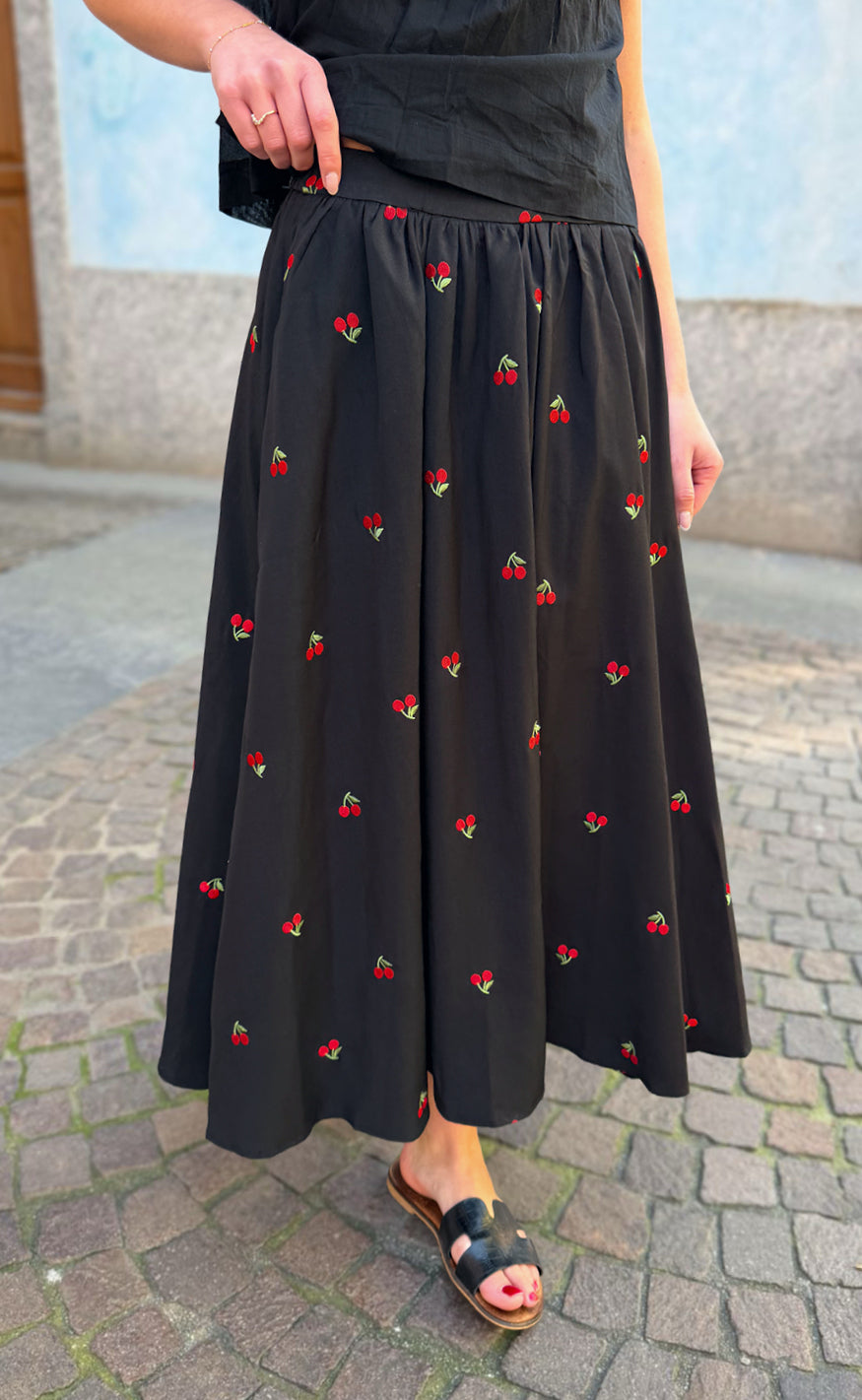 Say INA Copenhagen Nederdel - Lucia - Black W. Cherries
