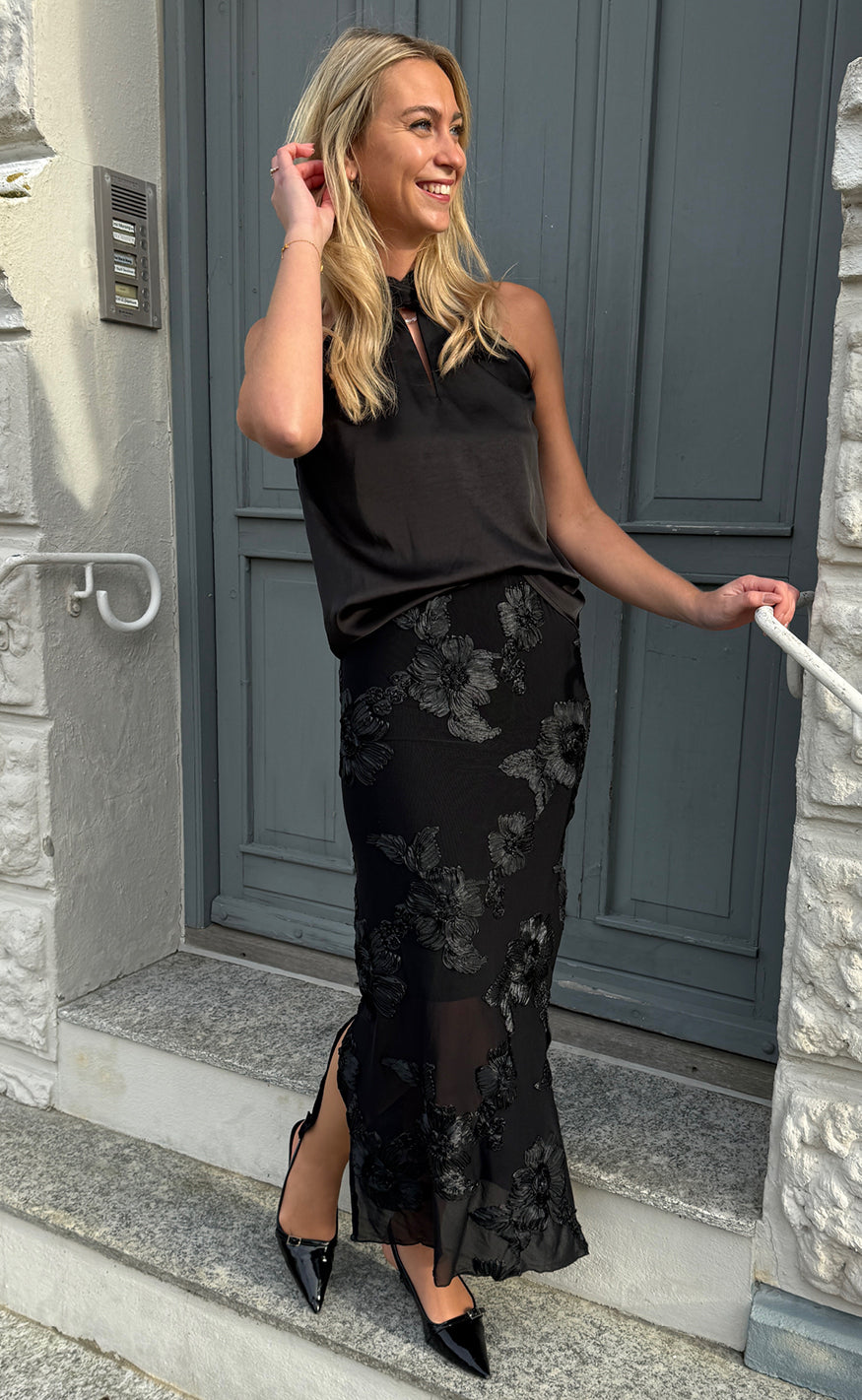 Say INA Copenhagen Nederdel - Maria Long - Black 3D Flowers