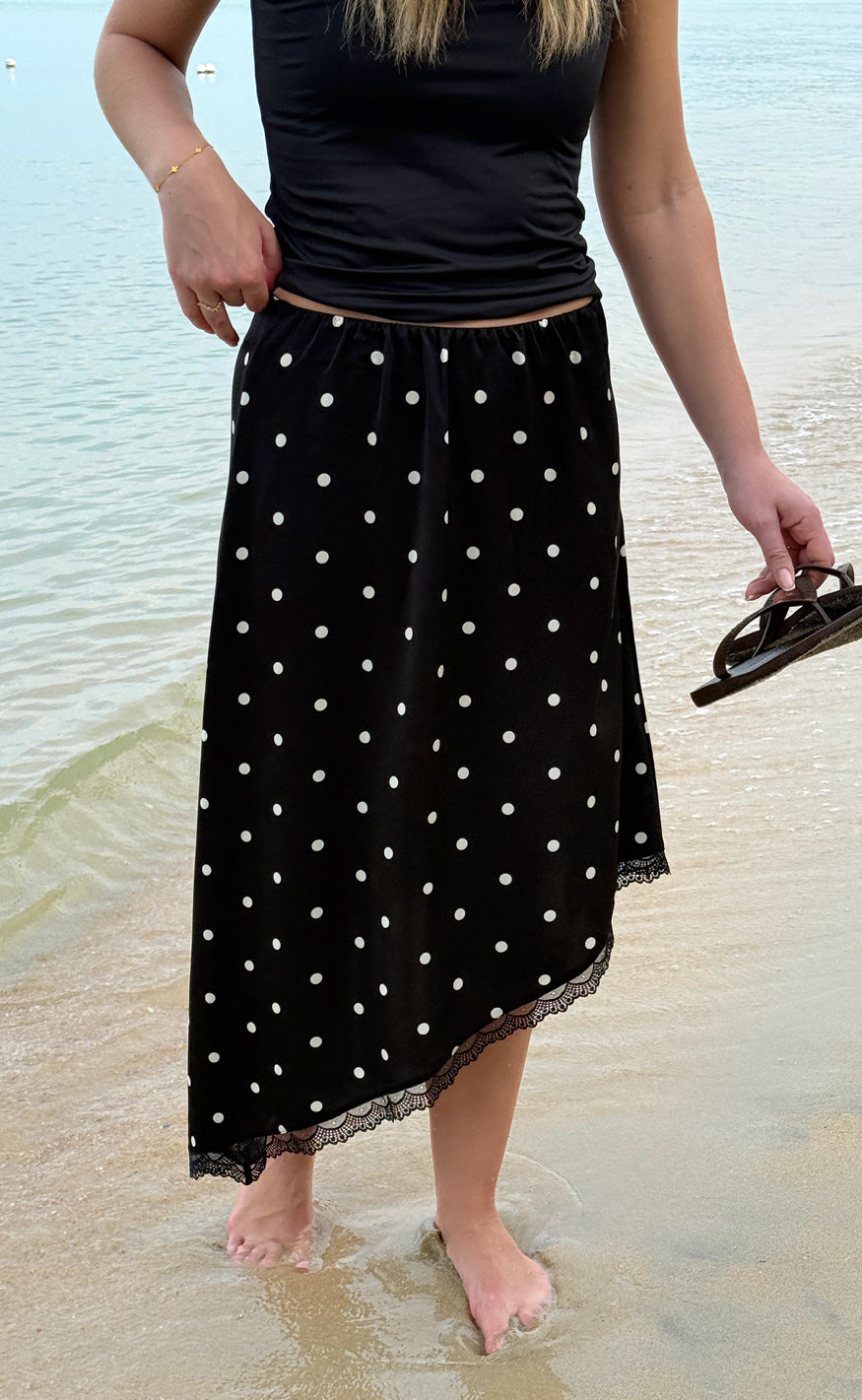 Say INA Copenhagen Nederdel - Nellie Assymmetric - Black W. White Dots