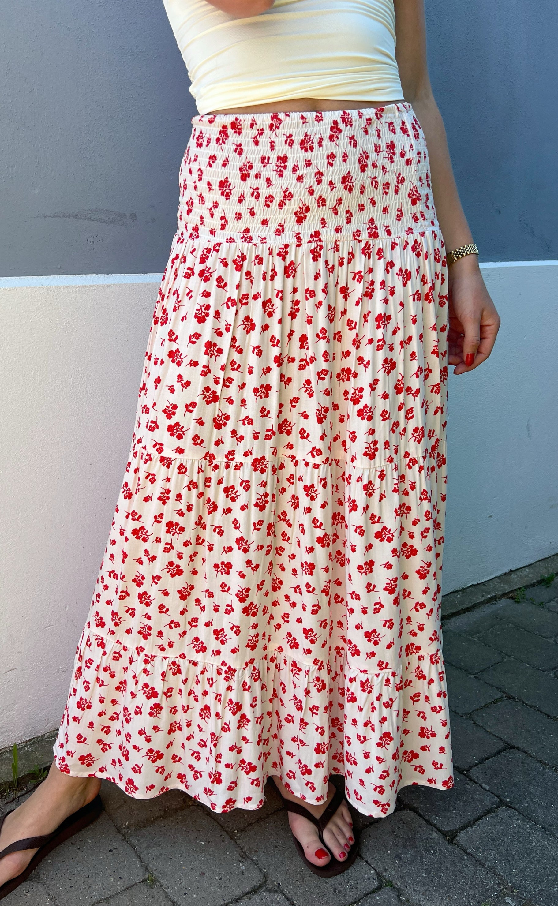 Say INA Copenhagen Nederdel - Nikoline - White/Red Flowers