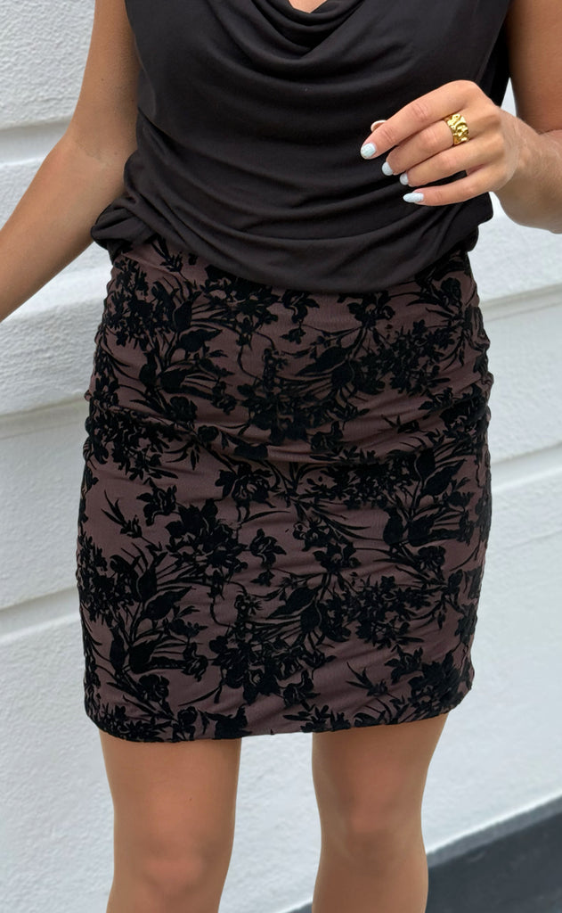 Say INA Copenhagen Nederdel - Sophia - Brown W. Black Flower