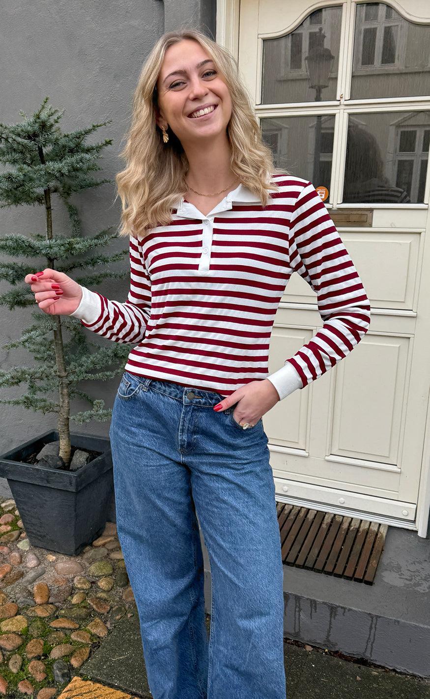 Say INA Copenhagen Polo / Bluse - Pamela - Bordeaux Striped