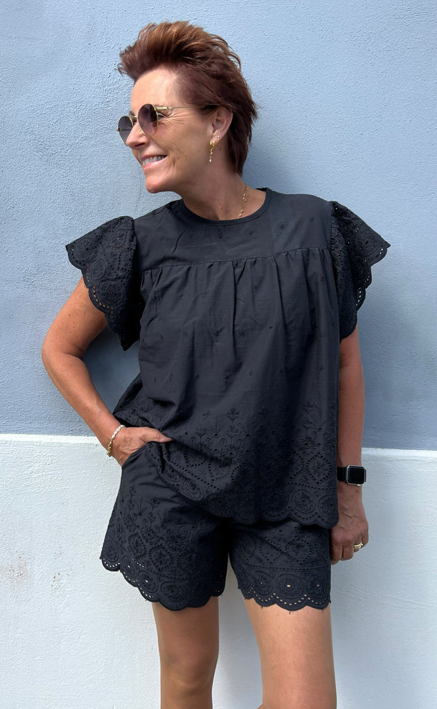 Say INA Copenhagen Shorts - Line - Black