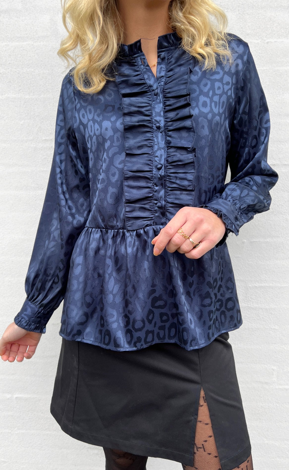 Say INA Copenhagen Skjorte - Evie - Navy Blue Leopard