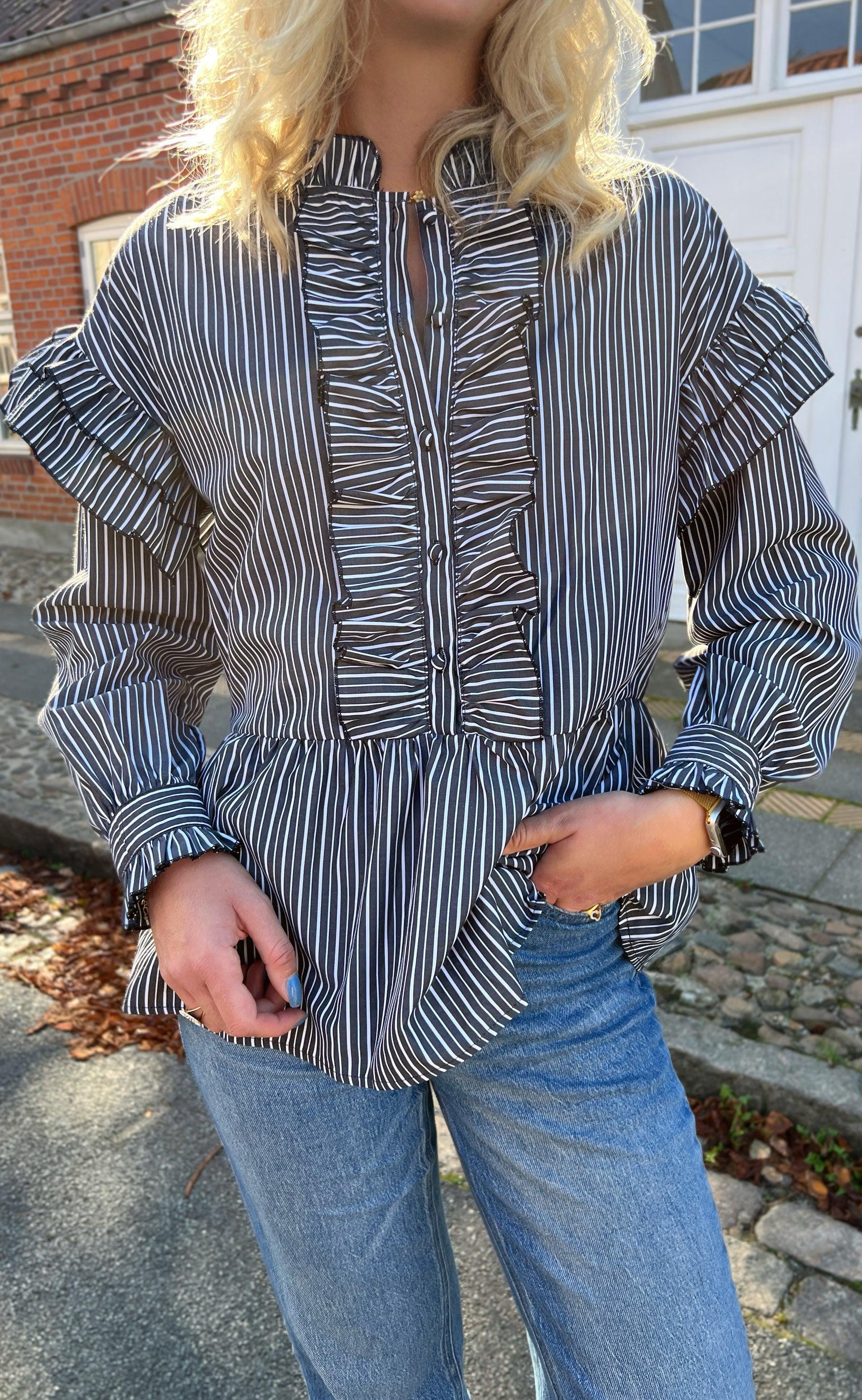 Say INA Copenhagen Skjorte - Frida - Black Striped