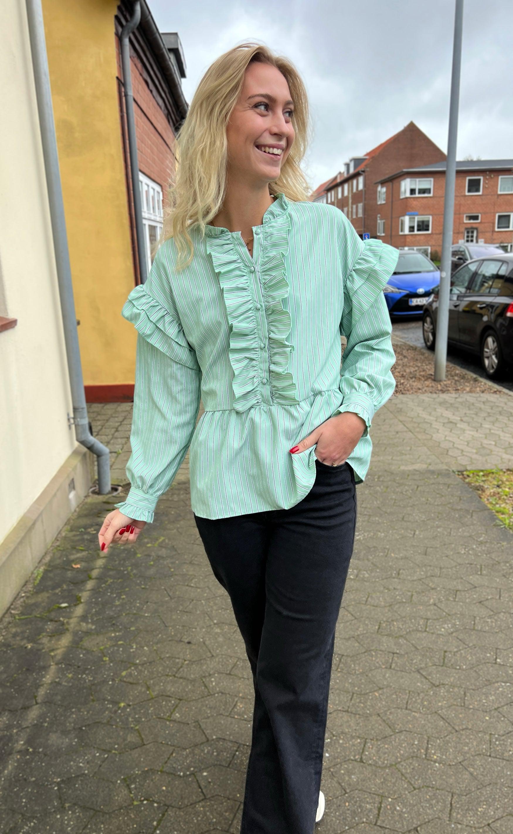 Say INA Copenhagen Skjorte - Frida - Green Striped