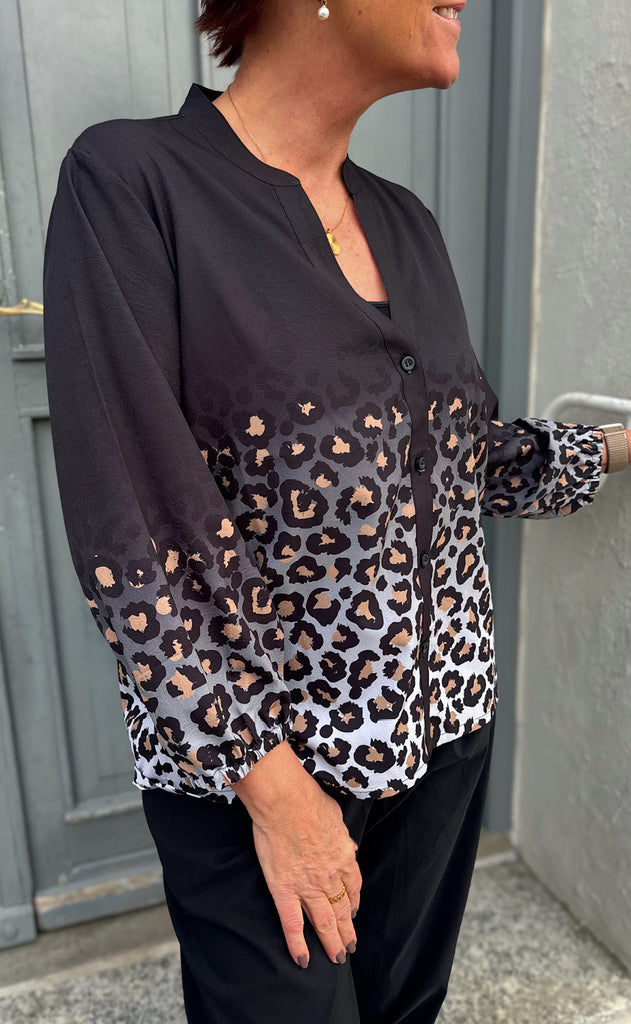 Say INA Copenhagen Skjorte - Joelle - Black W. Leopard
