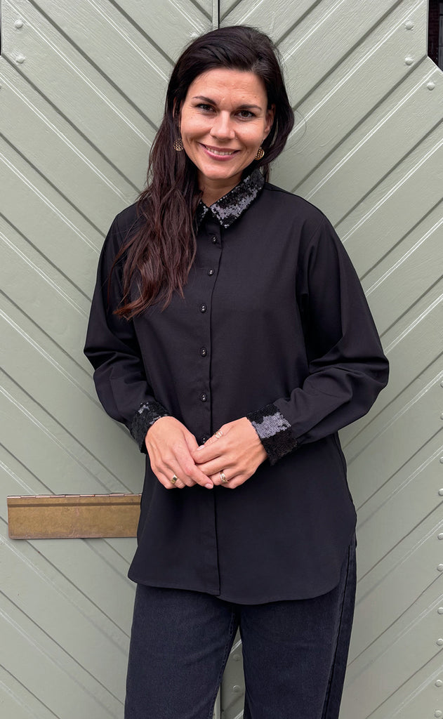 Say INA Copenhagen Skjorte - Katrina - Black W. Sequin