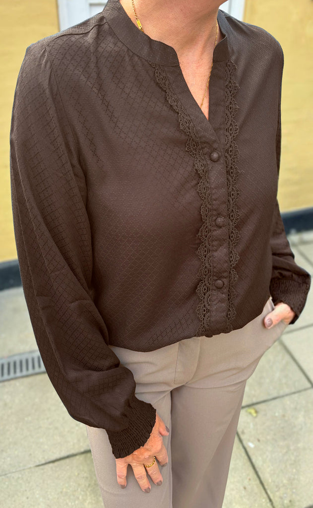 Say INA Copenhagen Skjorte - Malou - Dark Brown