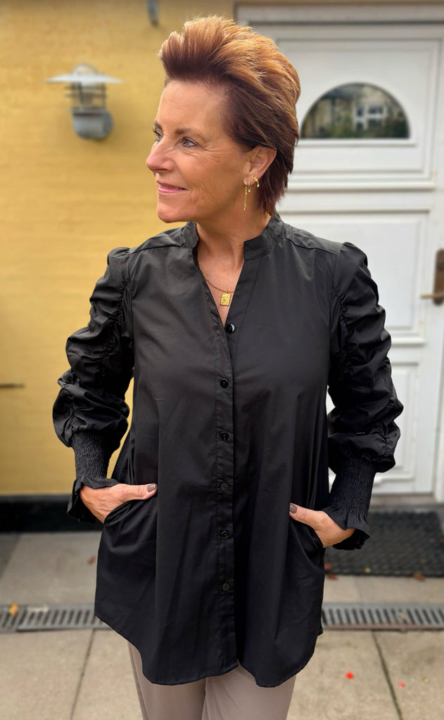Say INA Copenhagen Skjorte - Rina Ruffle - Black