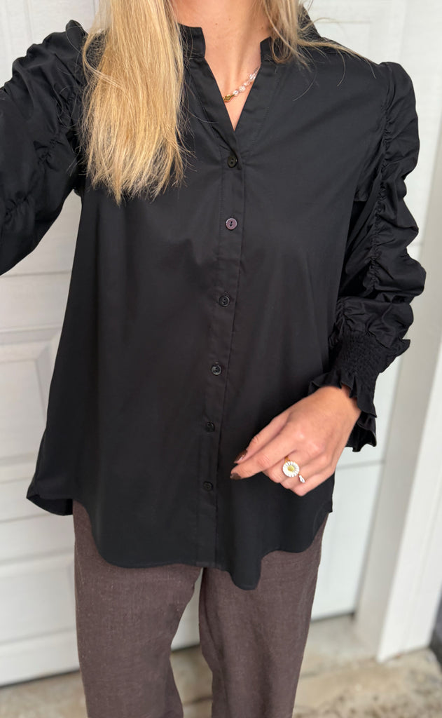 Say INA Copenhagen Skjorte - Rina Ruffle - Black