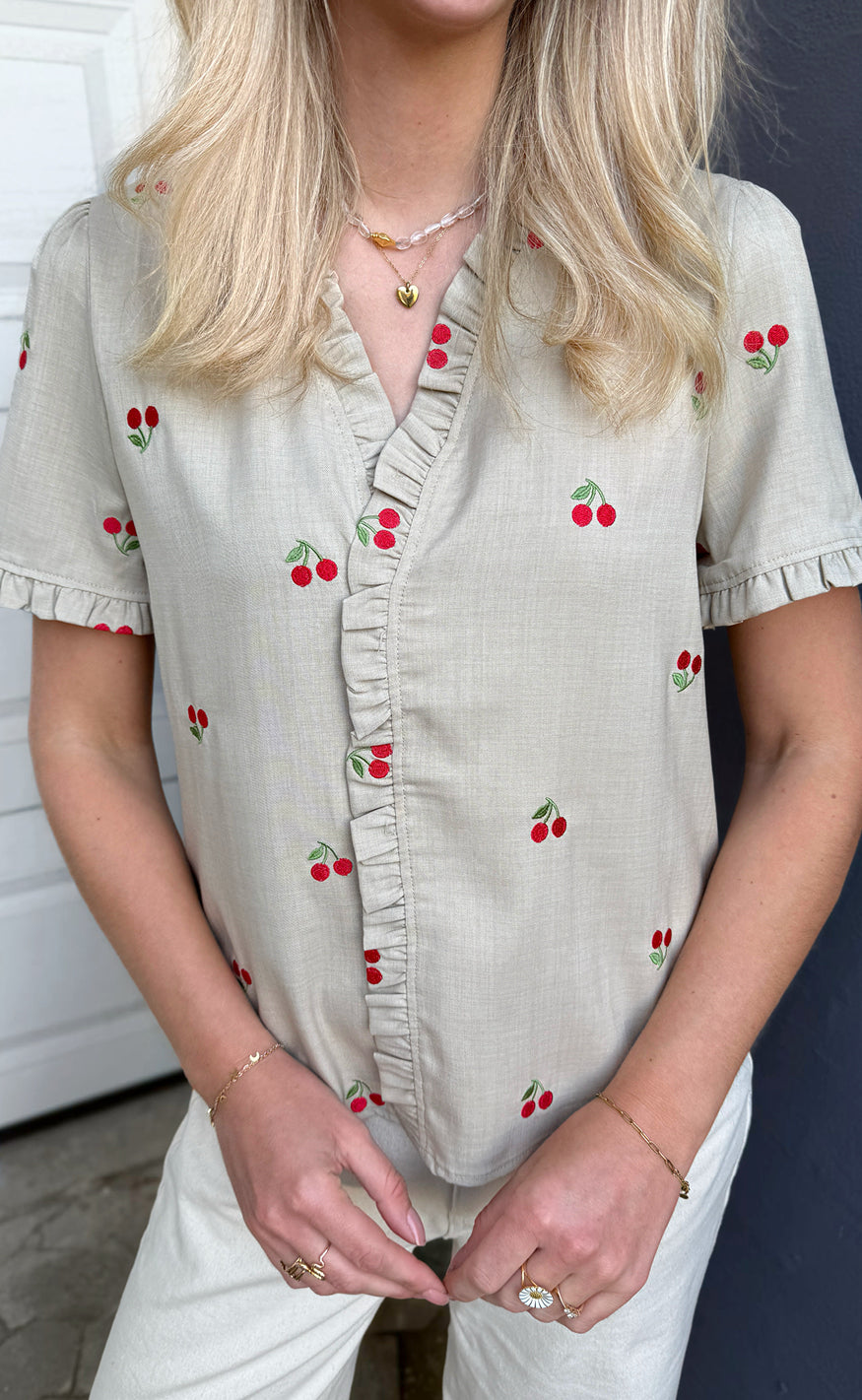 Say INA Copenhagen Top - Catja - Sand W. Cherries