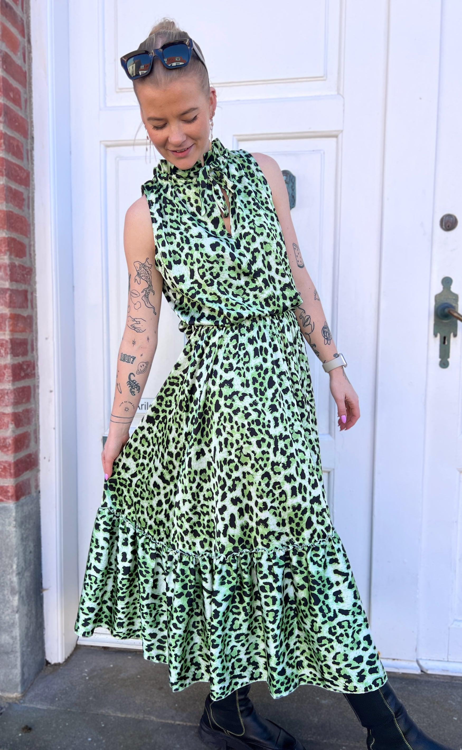 Say INA Copenhagen Top - Ellen - Green Leo (vendbar)