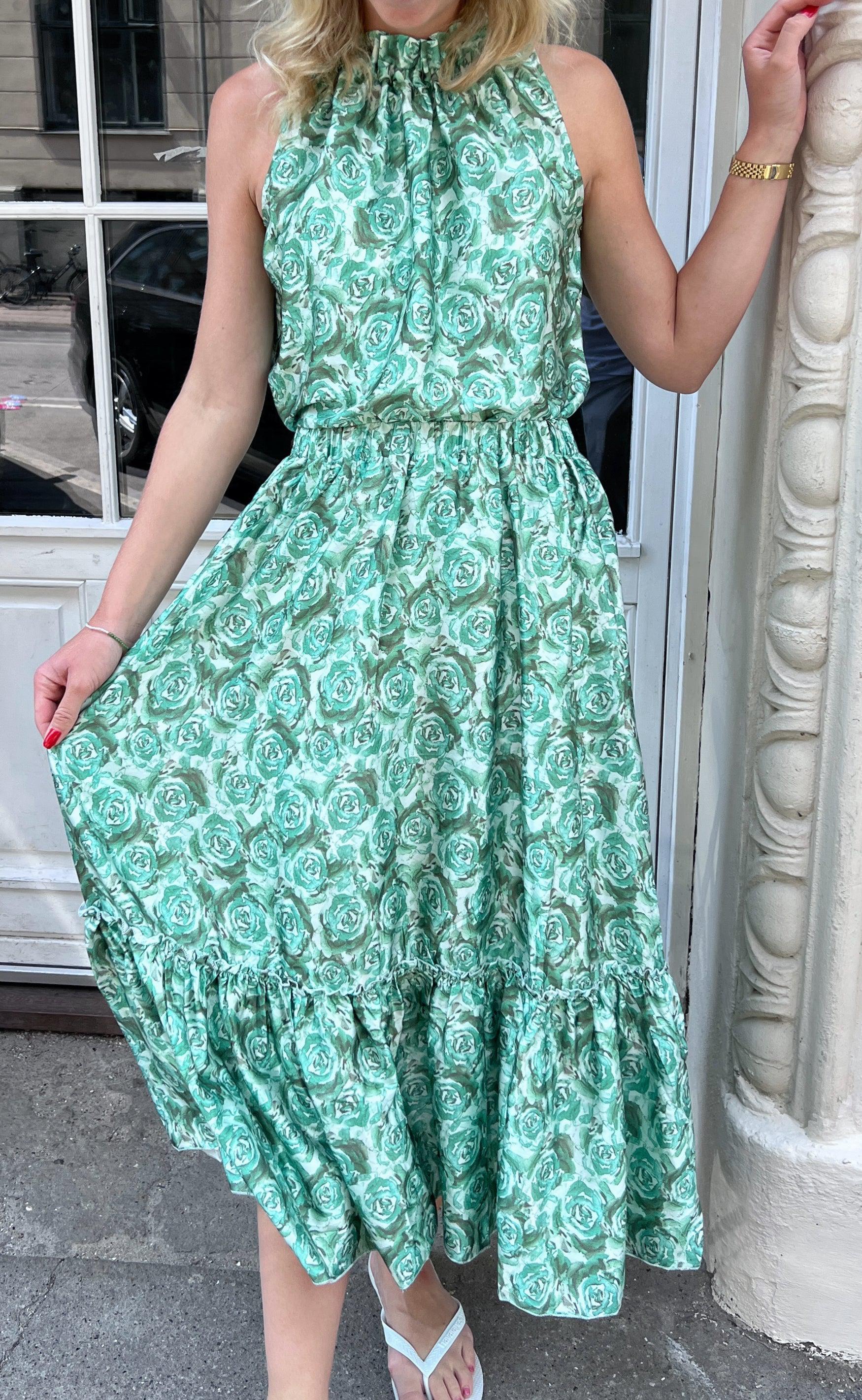 Say INA Copenhagen Top - Ellen - Green Roses (vendbar)