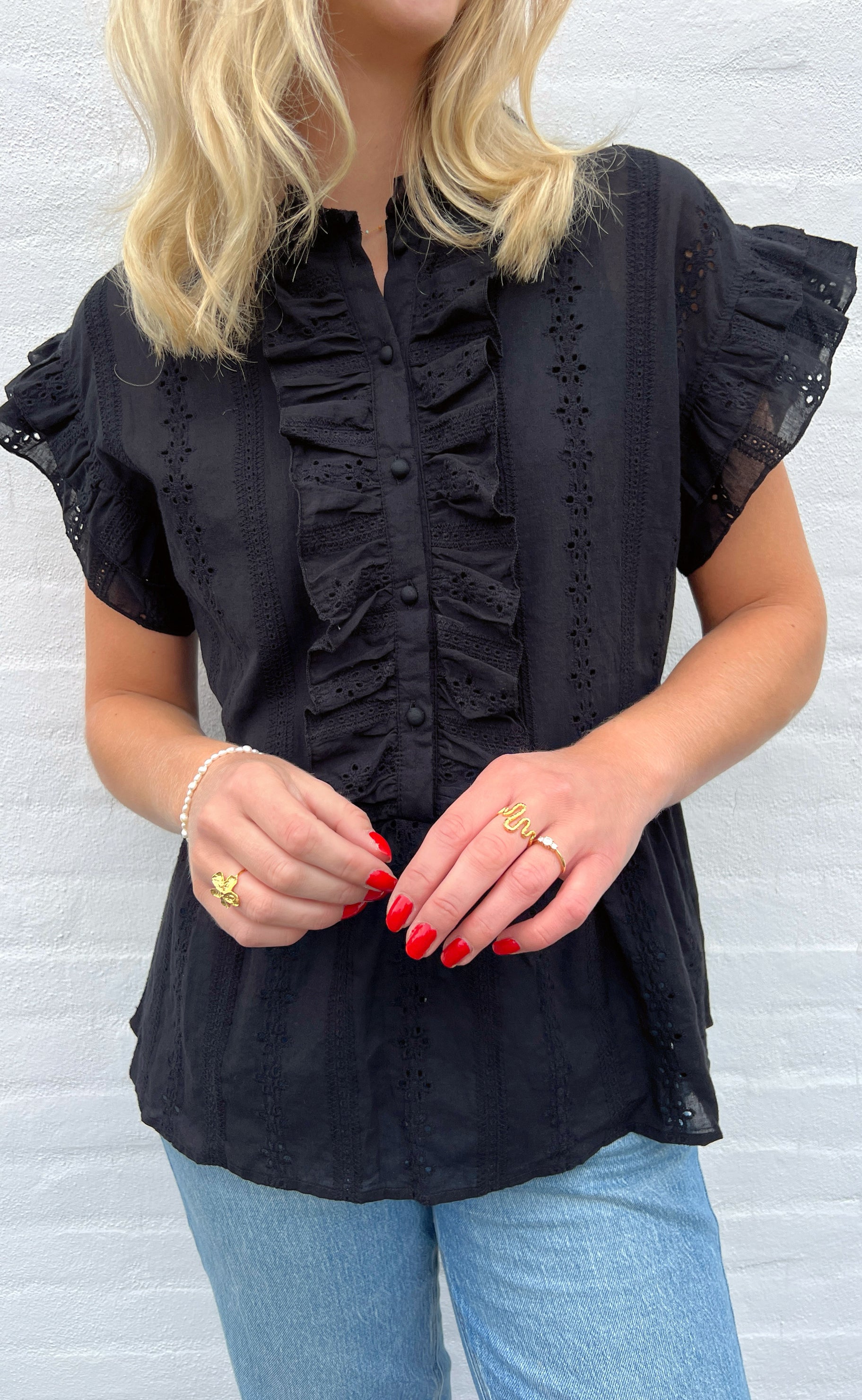 Say INA Copenhagen Top - Freya - Black Broderie Anglaise