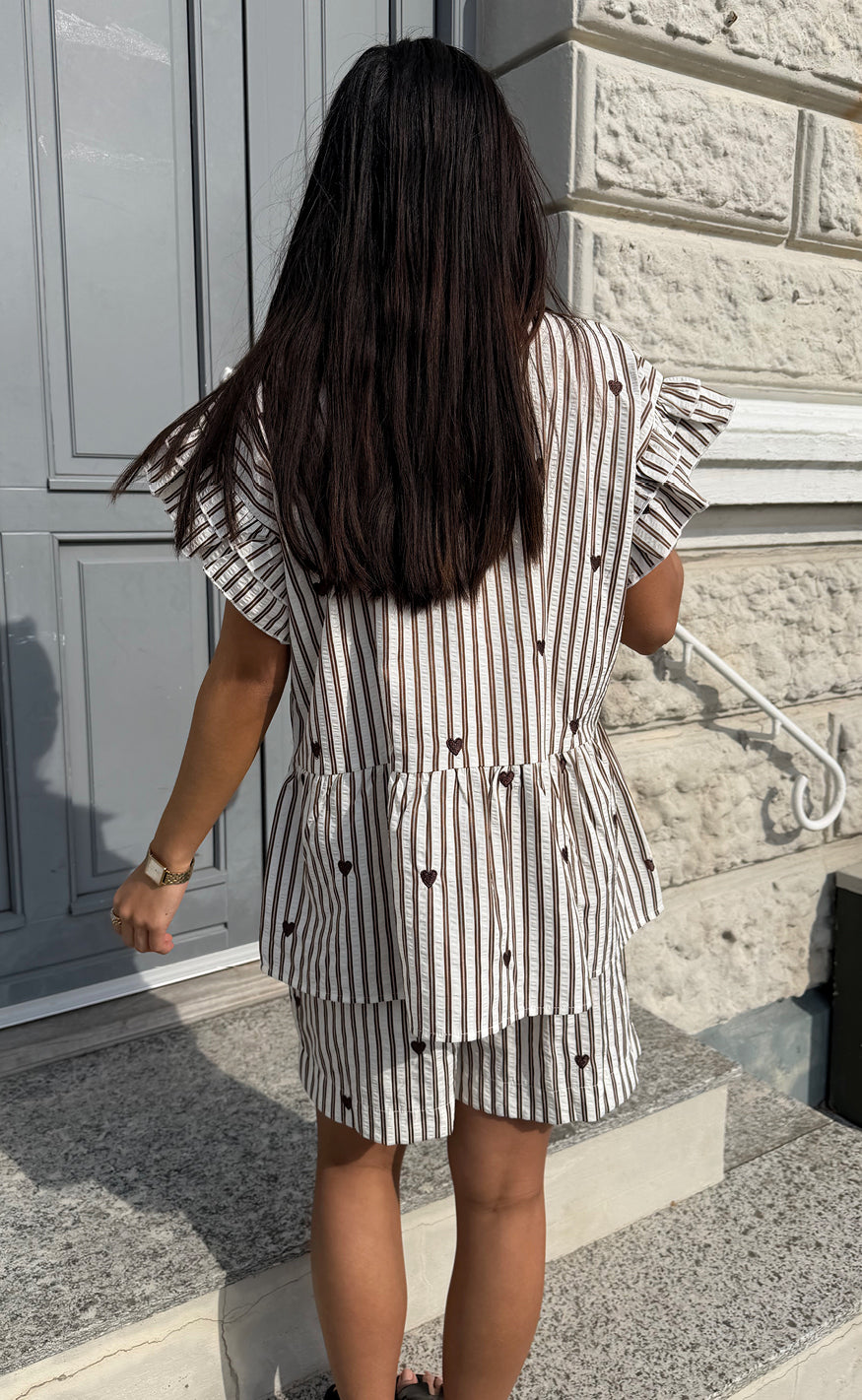Say INA Copenhagen Top - Freya - White / Brown Striped W. Brown Hearts