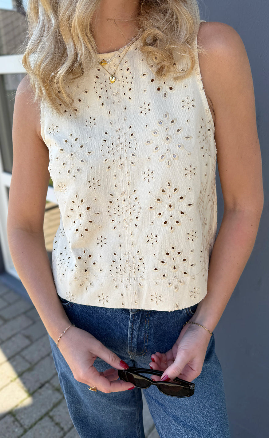 Say INA Copenhagen Top - Naja - Off White Denim W. Embroidery