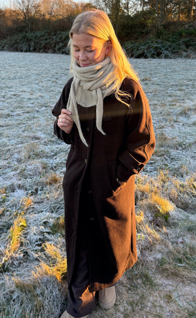 Say INA Copenhagen Tørklæde - Myrna - Latte