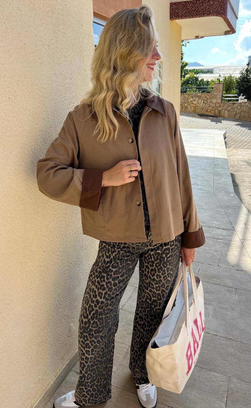 Say INA Copenhagen Trenchcoat / Jakke - Caroline Contrast - Camel / Brown