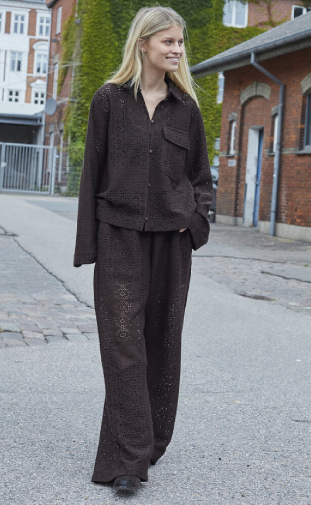 Sisters Point Skjorte - Elsia-SH - D.Chocolate