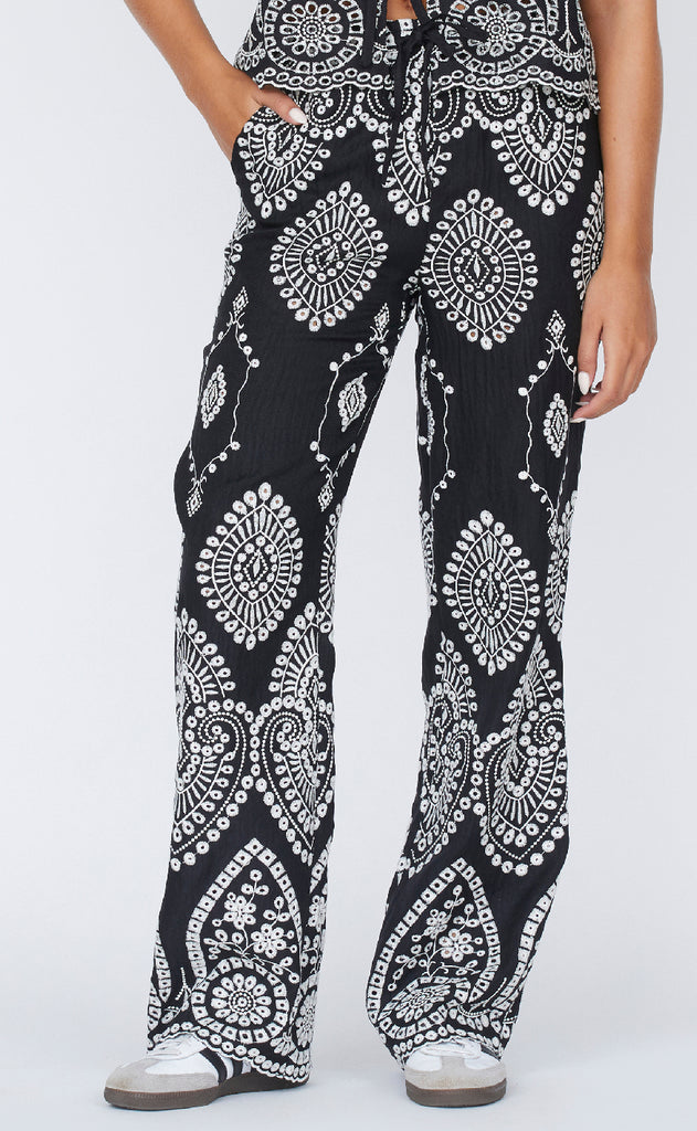 Sisters Point Bukser - Gada-SH46 - Black/Cream